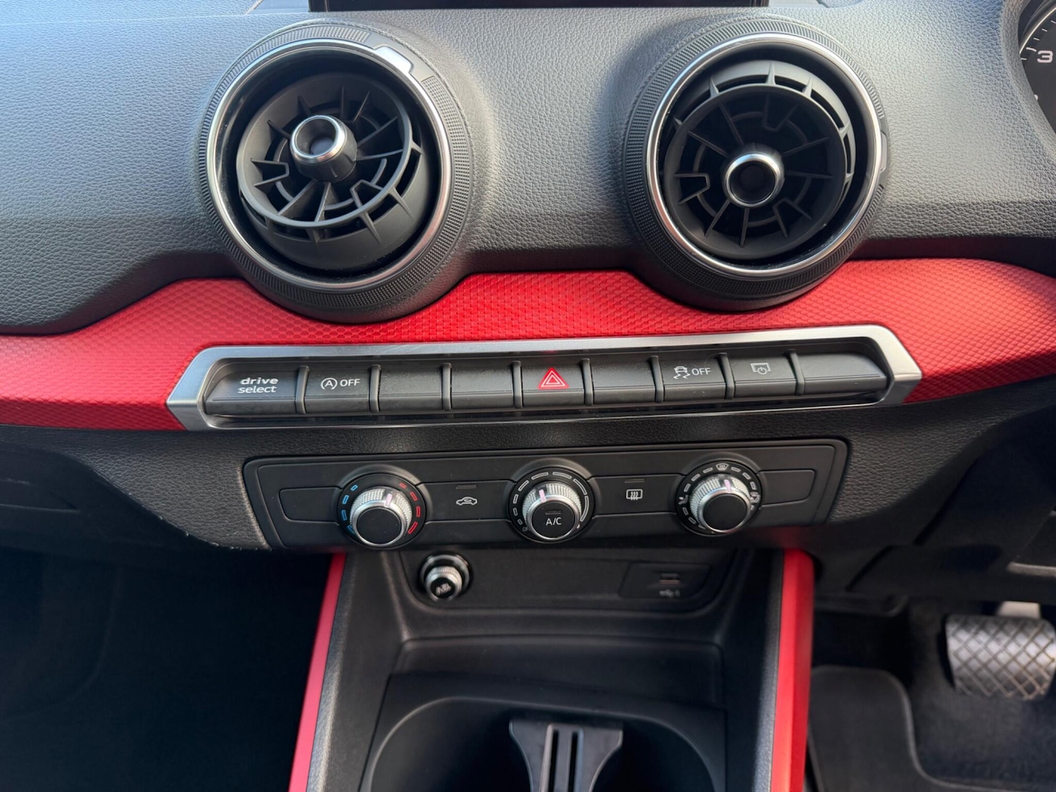 Used Audi Q2 2020 for sale - 77377319: Photo 12