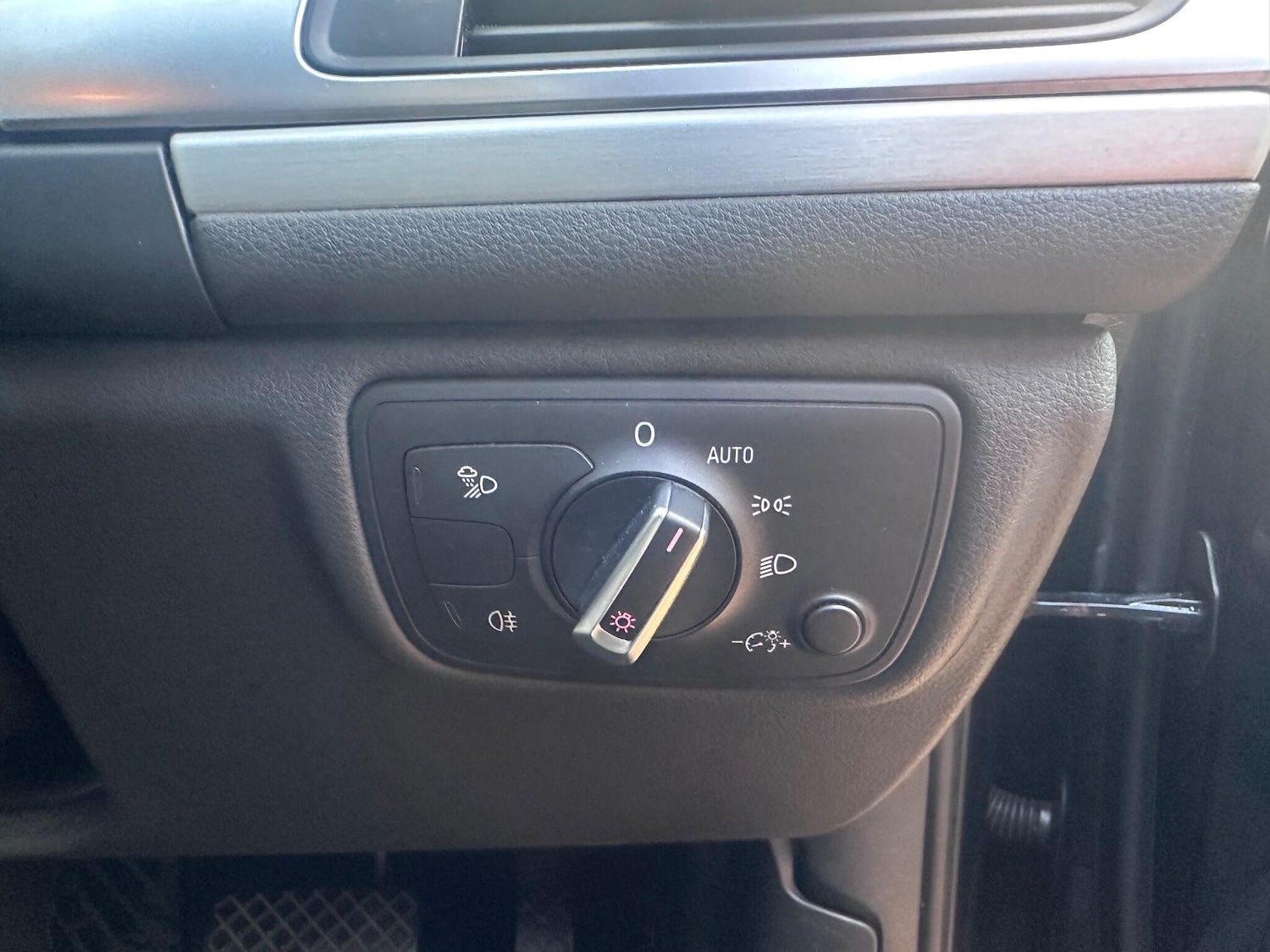 Used Audi A6 Avant 2014 for sale - 76408968: Photo 18