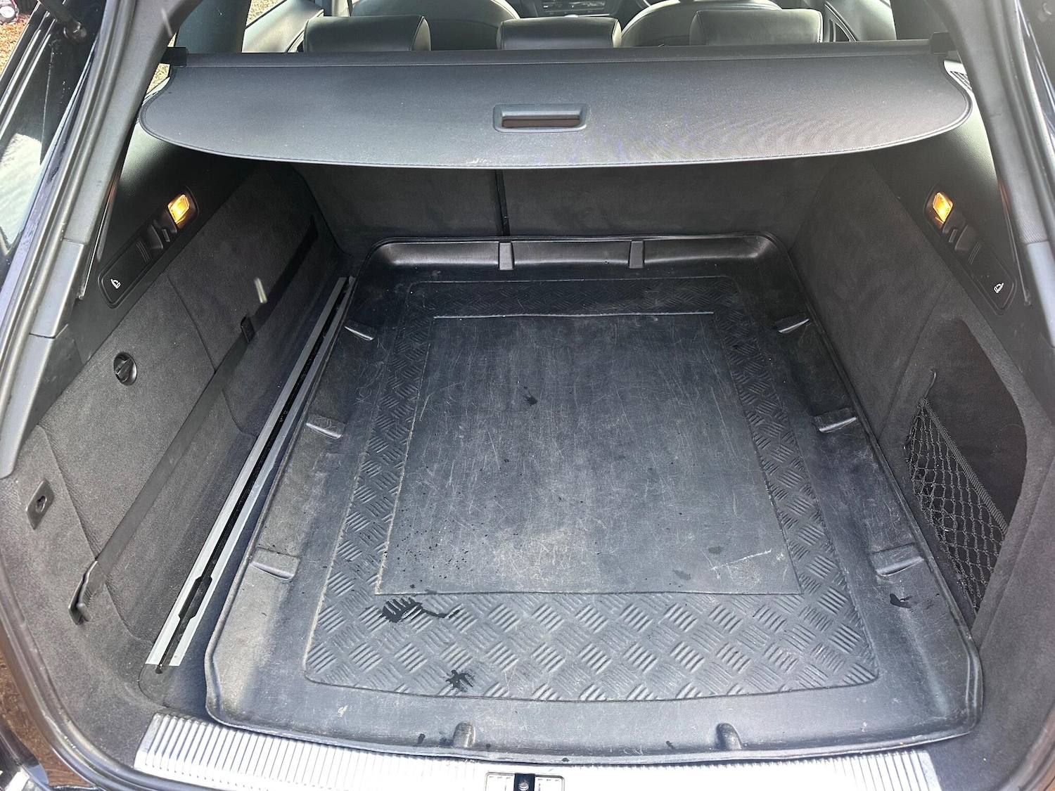 Used Audi A6 Avant 2014 for sale - 76408968: Photo 29