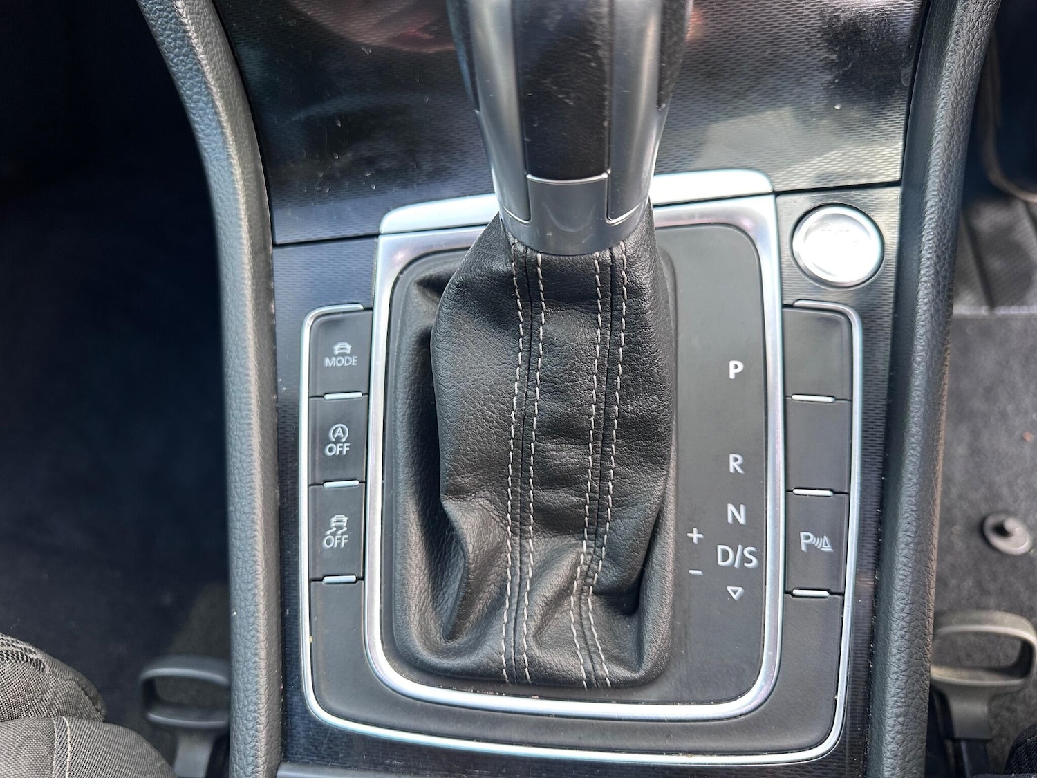 Used Volkswagen Golf for sale - 76701940: Photo 11