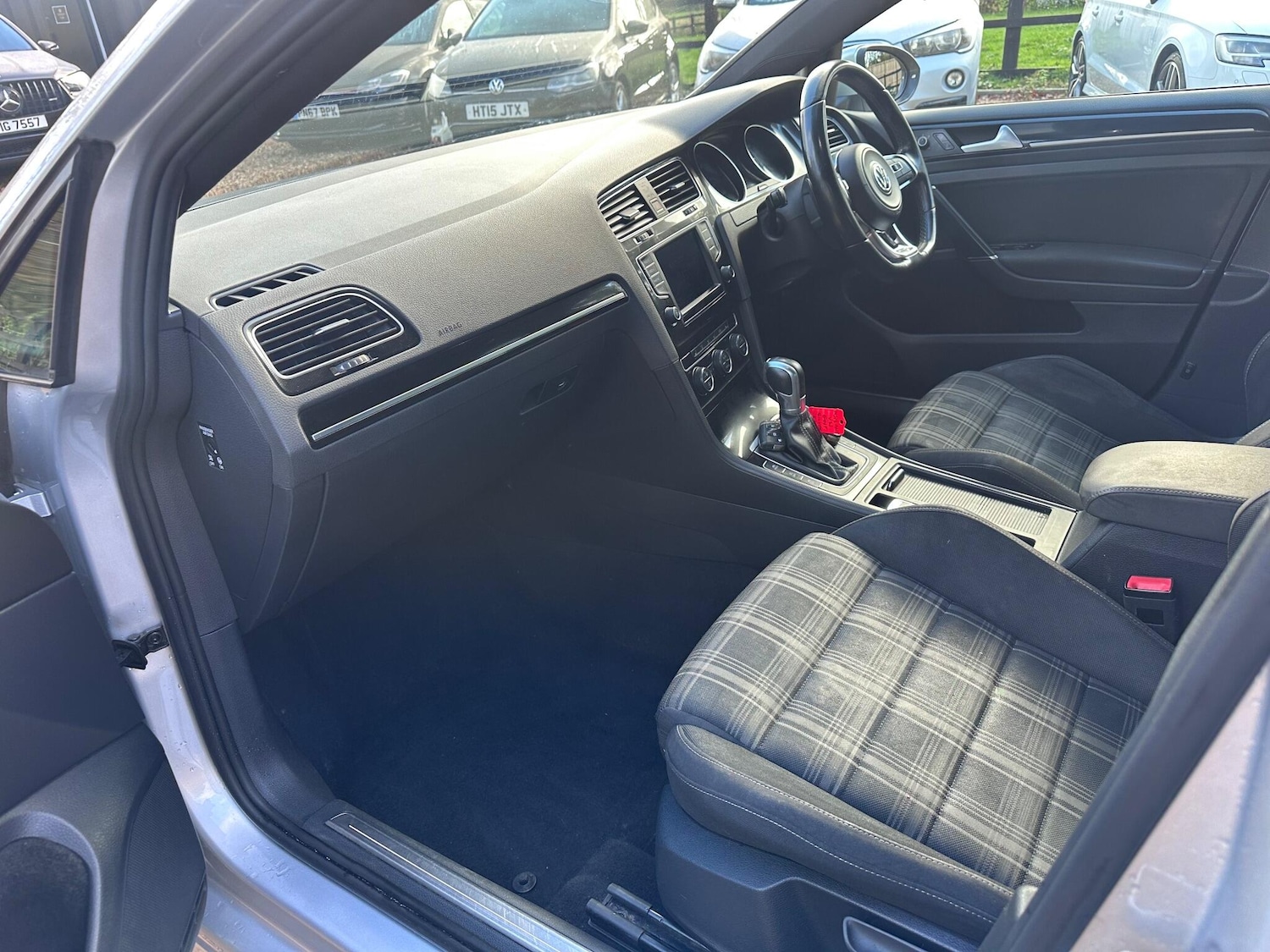 Used Volkswagen Golf for sale - 76701940: Photo 13