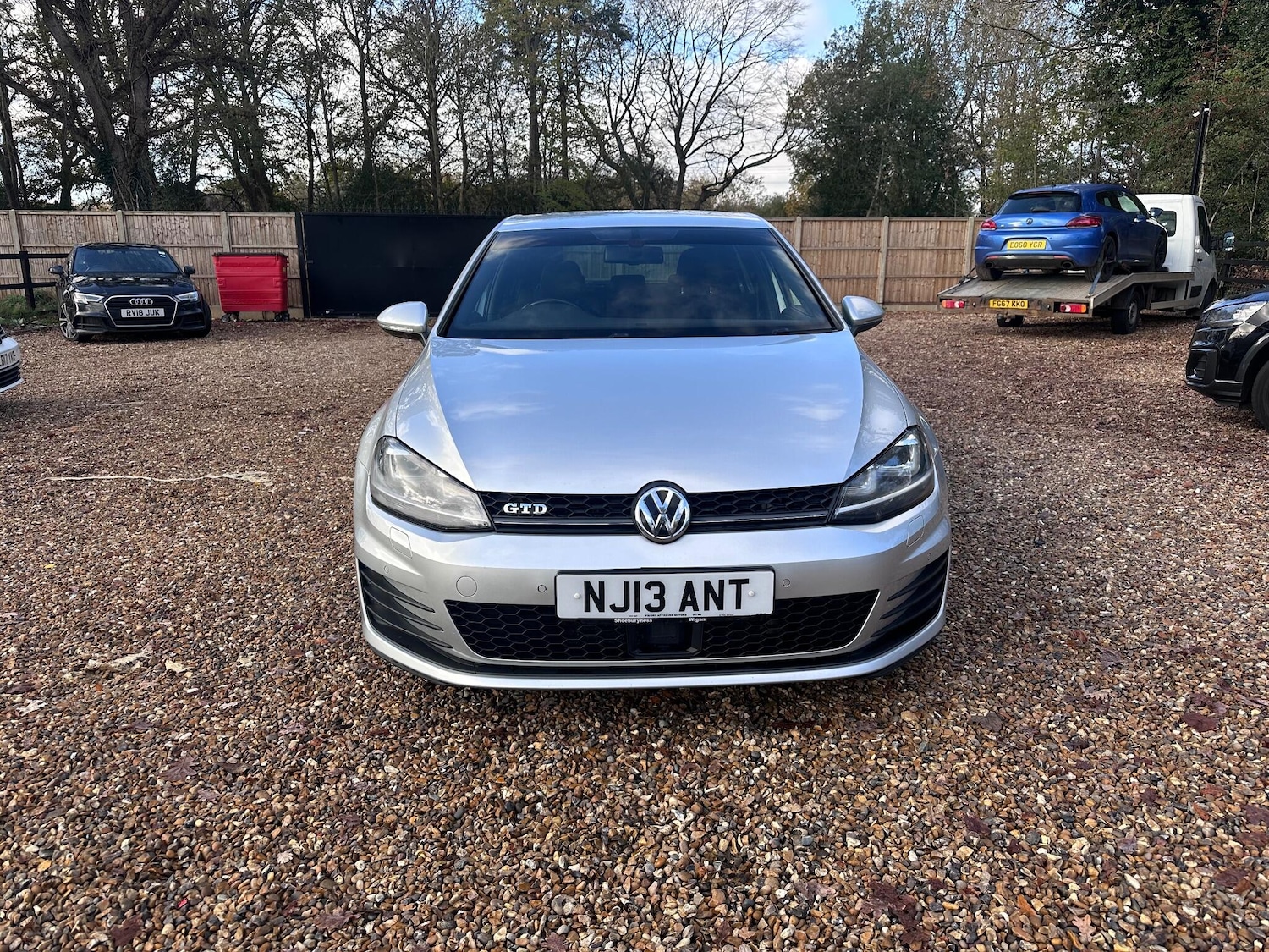 Used Volkswagen Golf for sale - 76701940: Photo 2