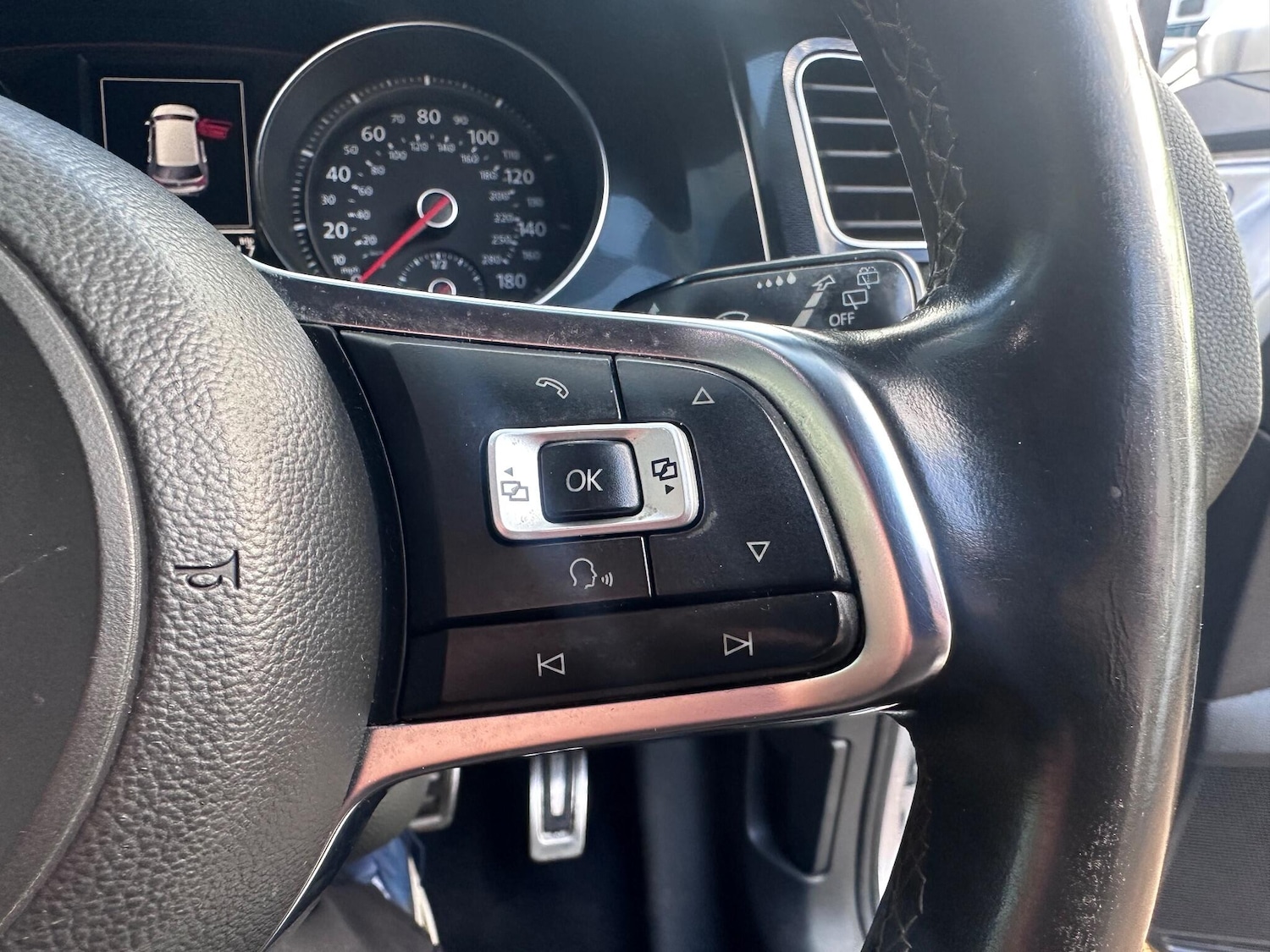 Used Volkswagen Golf for sale - 76701940: Photo 24