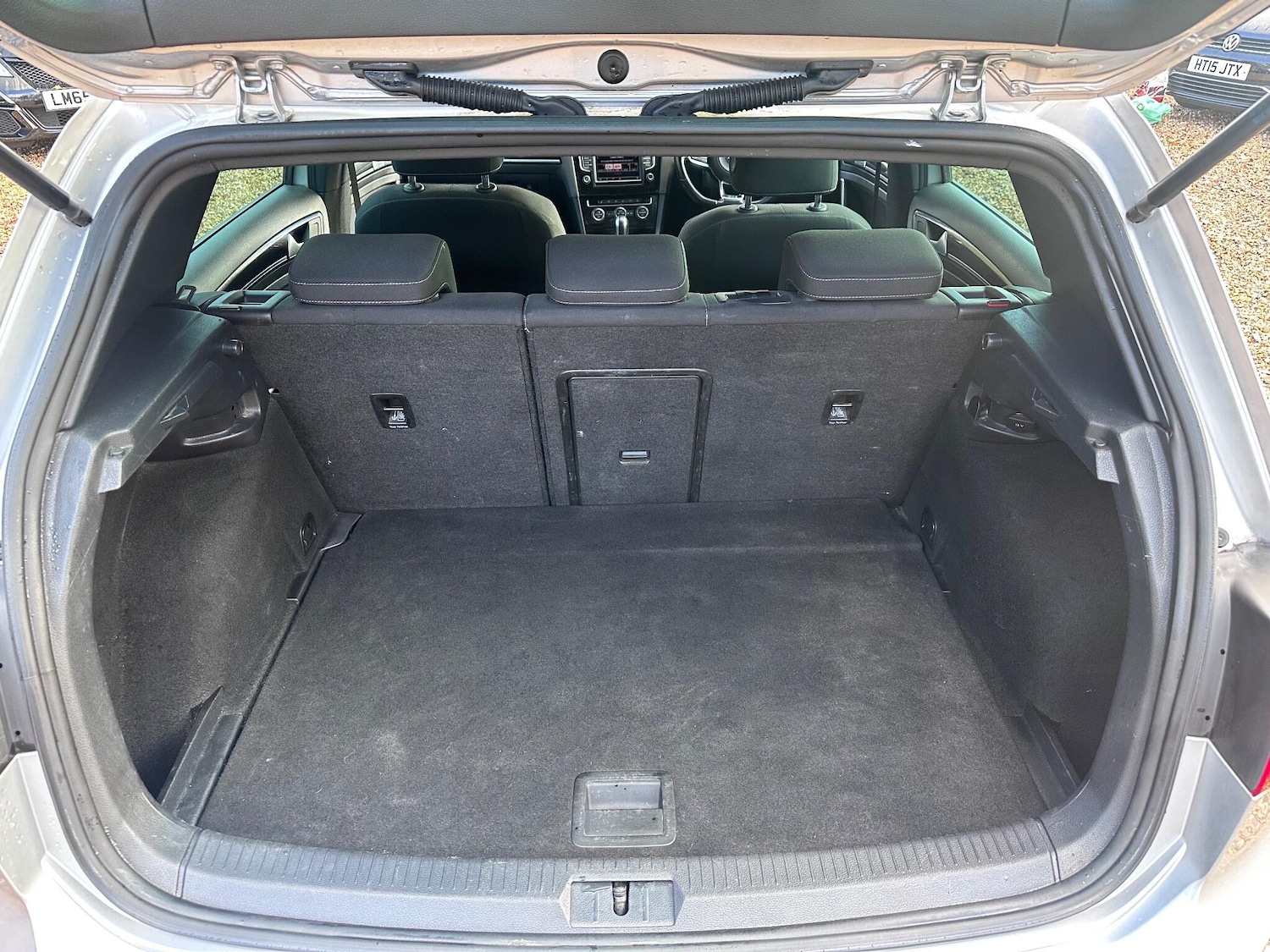 Used Volkswagen Golf for sale - 76701940: Photo 35