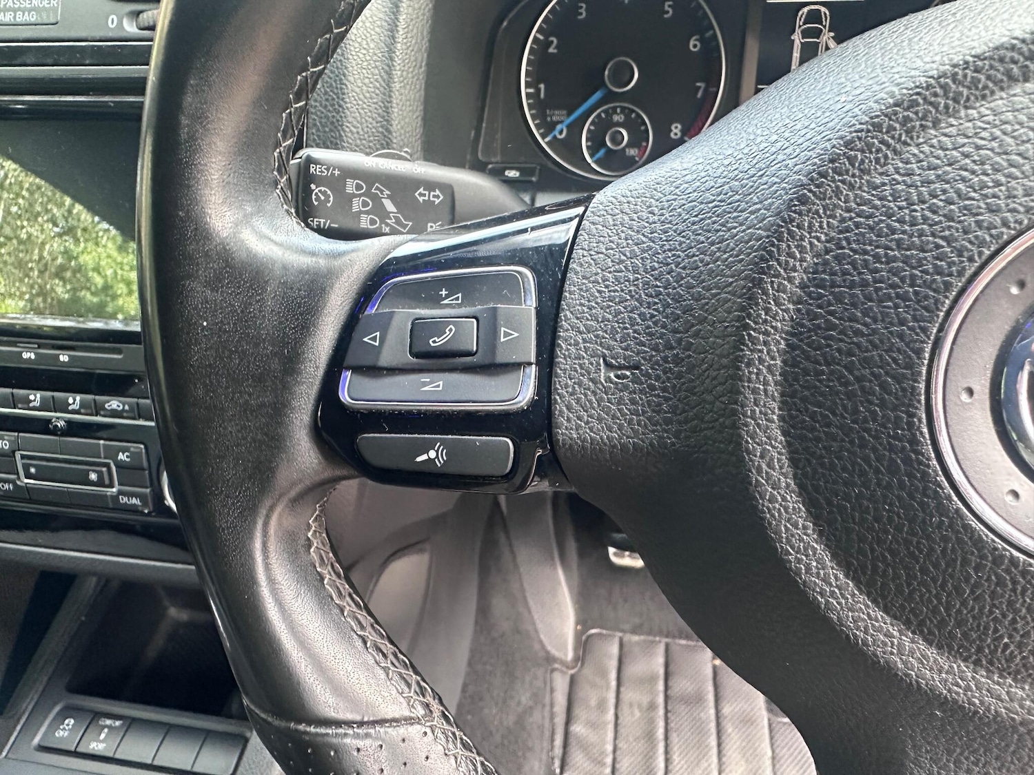 Used Volkswagen Scirocco 2010 for sale - 76727334: Photo 19