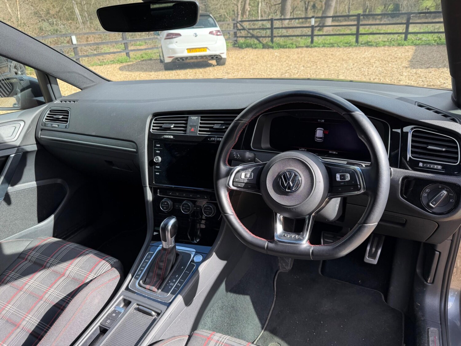 Used Volkswagen Golf 2019 for sale - 77838702: Photo 11