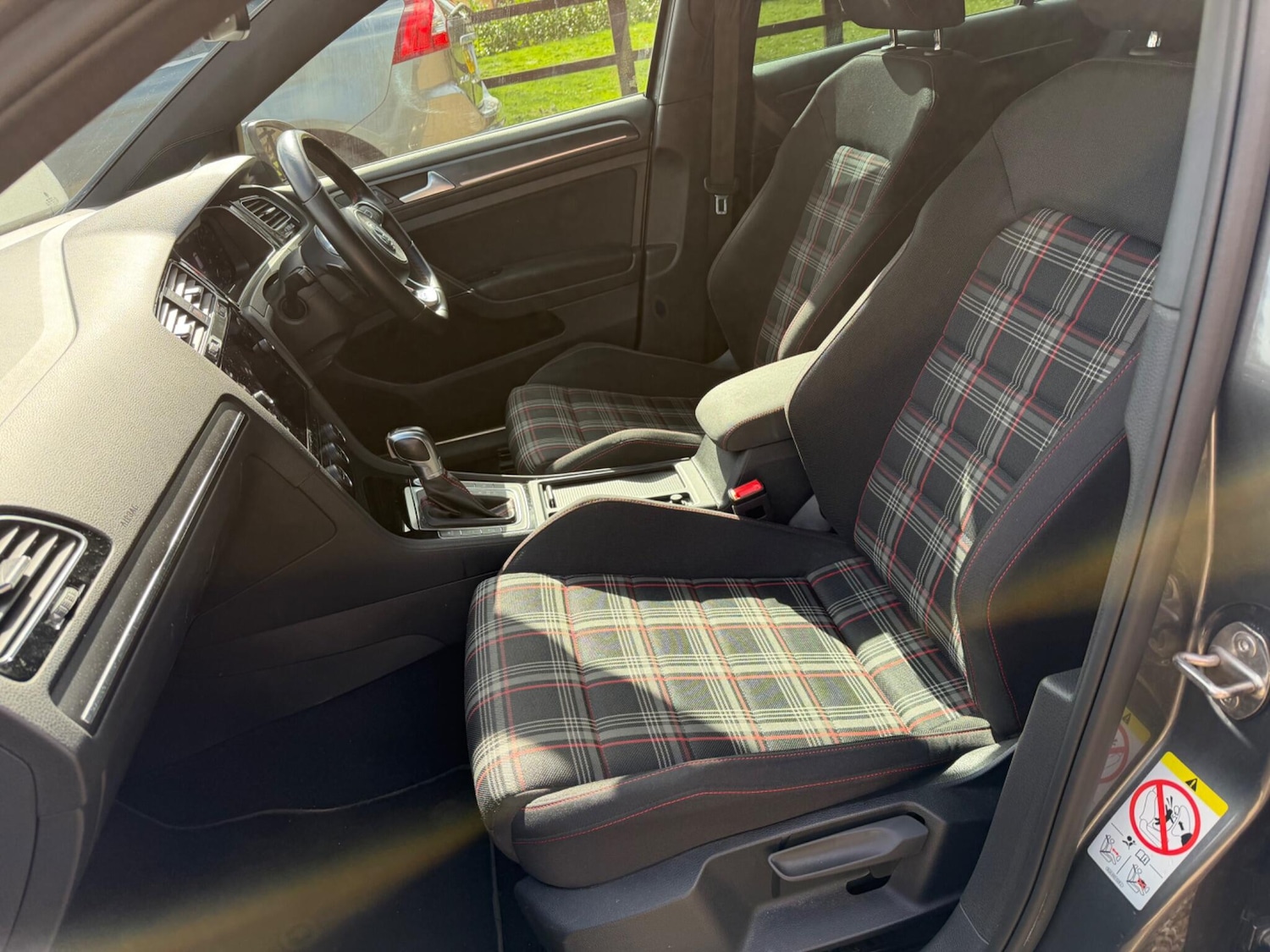 Used Volkswagen Golf 2019 for sale - 77838702: Photo 33