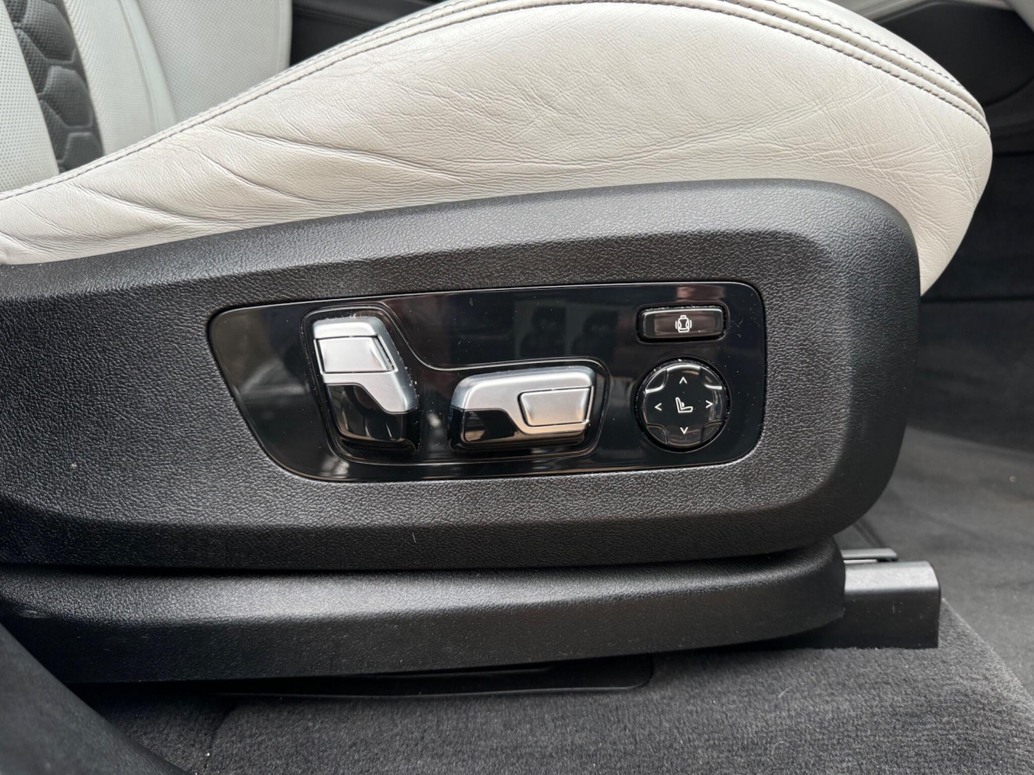 Used BMW X5 M for sale - 77166704: Photo 21