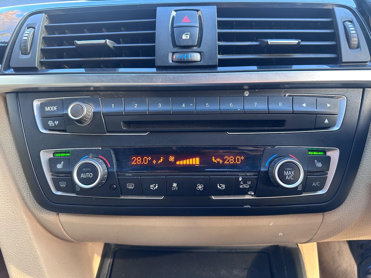 Used BMW 3 Series 2014 for sale - 76850050: Photo 25