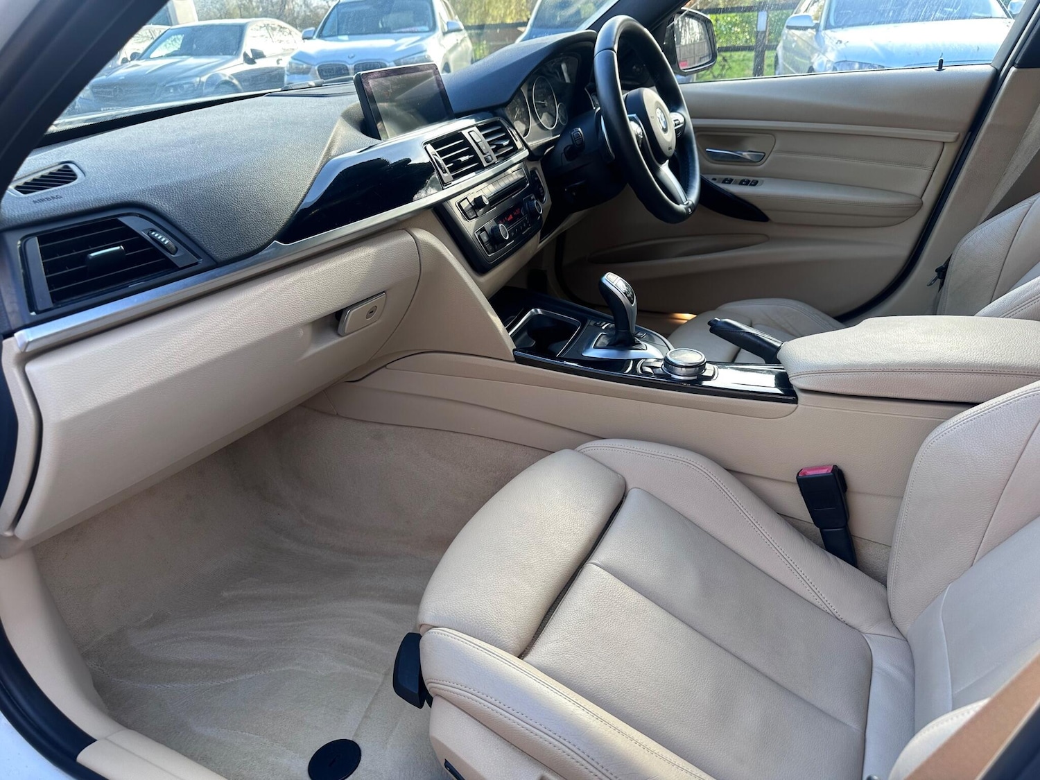 Used BMW 3 Series 2014 for sale - 76850050: Photo 30