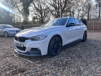 Used BMW 3 Series 2014 for sale - 76850050: Photo