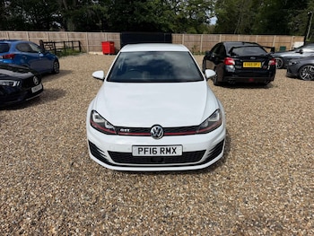 Used Volkswagen Golf 2016 for sale - 78605242: Photo