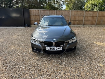 Used BMW 3 Series 2016 for sale - 76060012: Photo