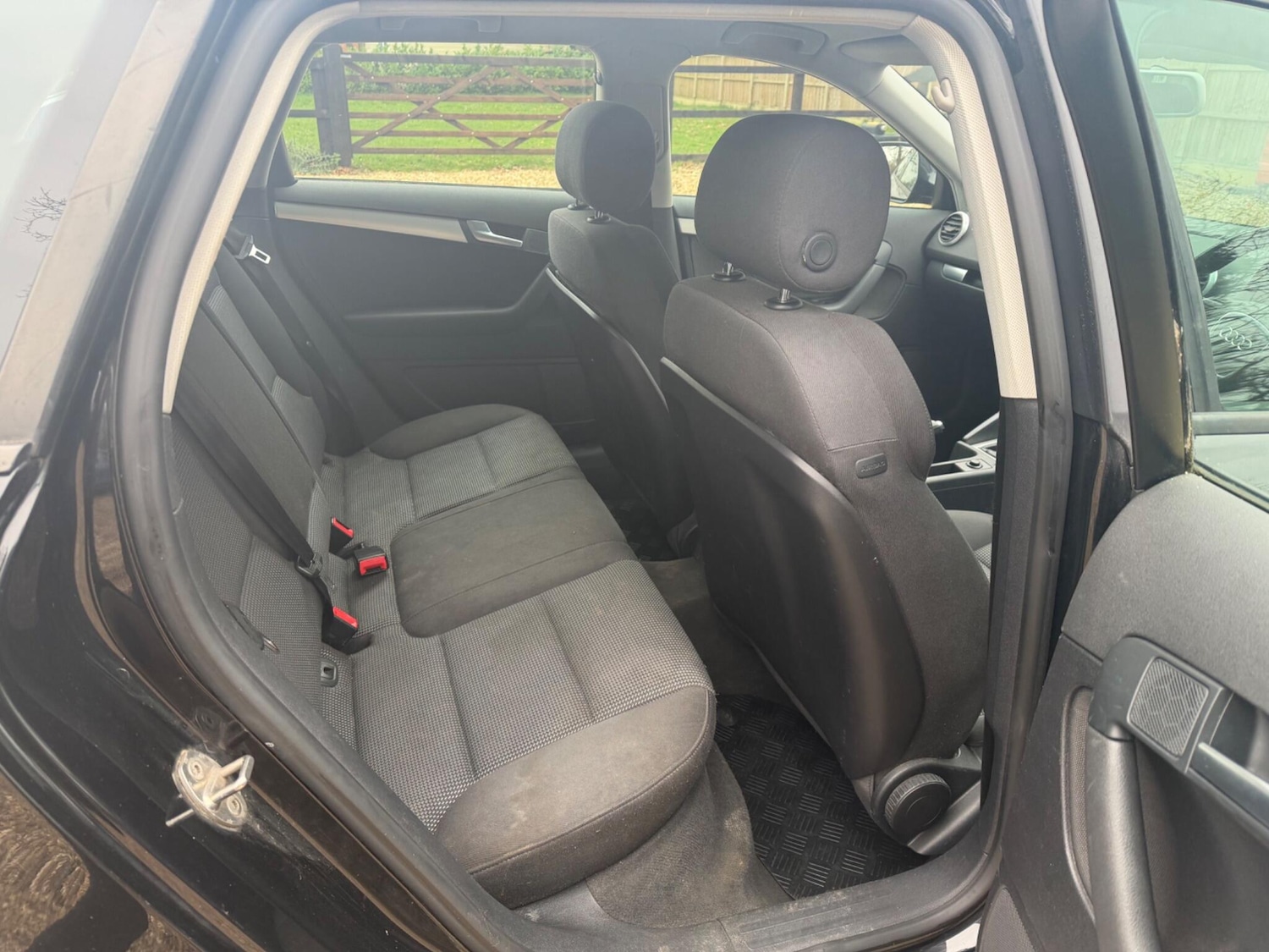 Used Audi A3 2010 for sale - 77883391: Photo 15