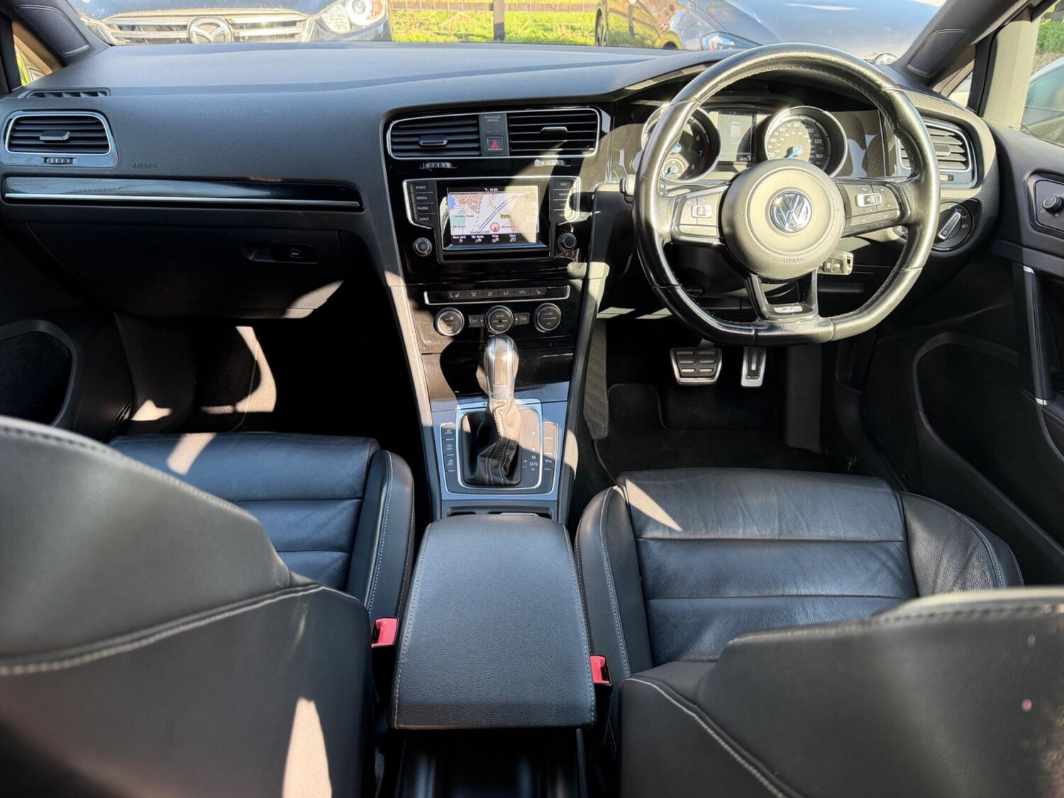 Used Volkswagen Golf 2015 for sale - 77838810: Photo 13