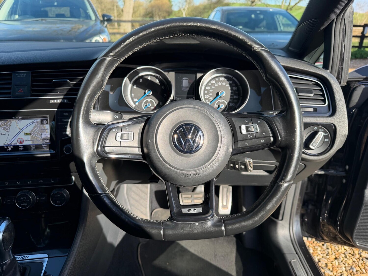 Used Volkswagen Golf 2015 for sale - 77838810: Photo 27