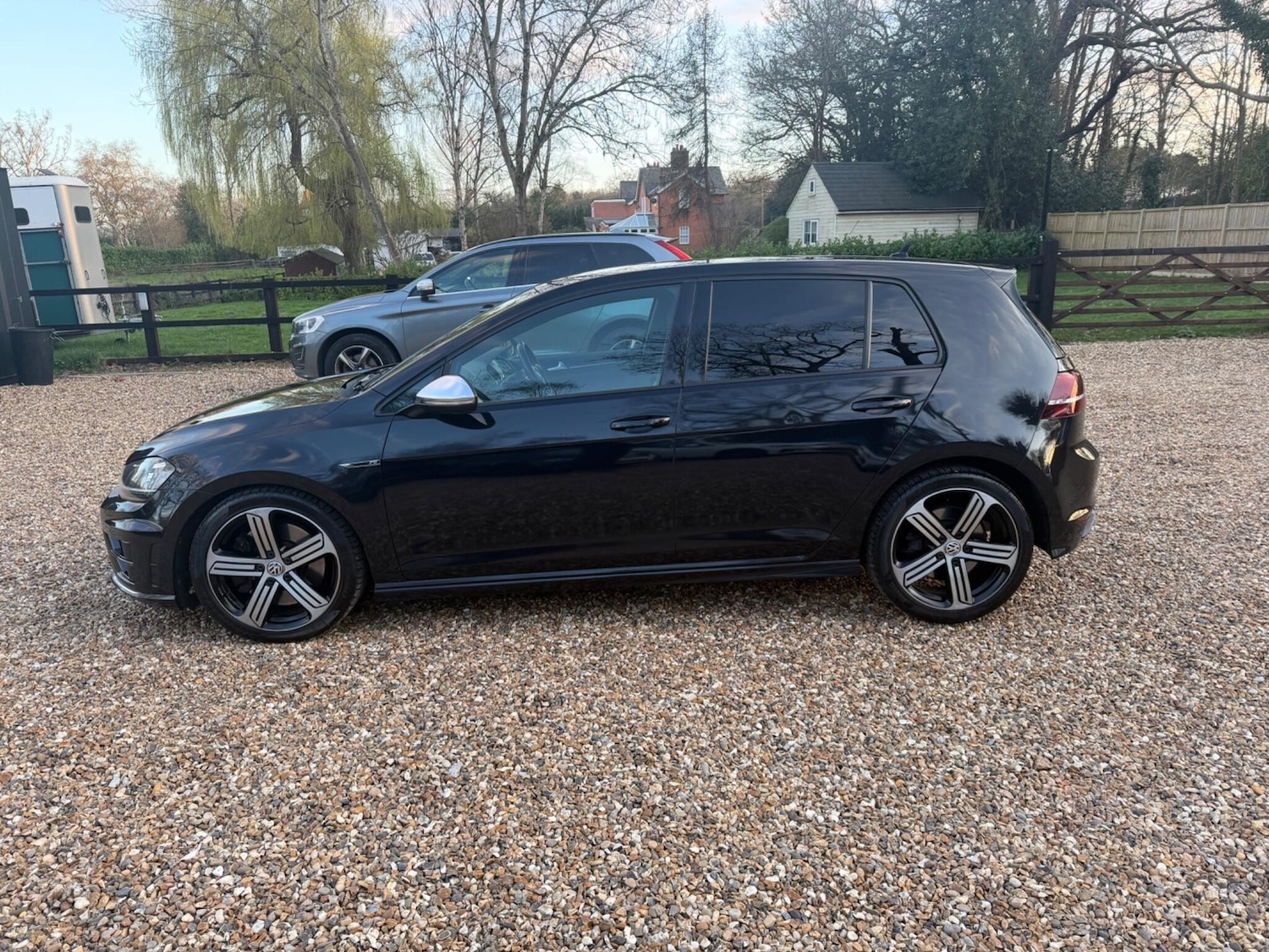 Used Volkswagen Golf 2015 for sale - 77838810: Photo 5