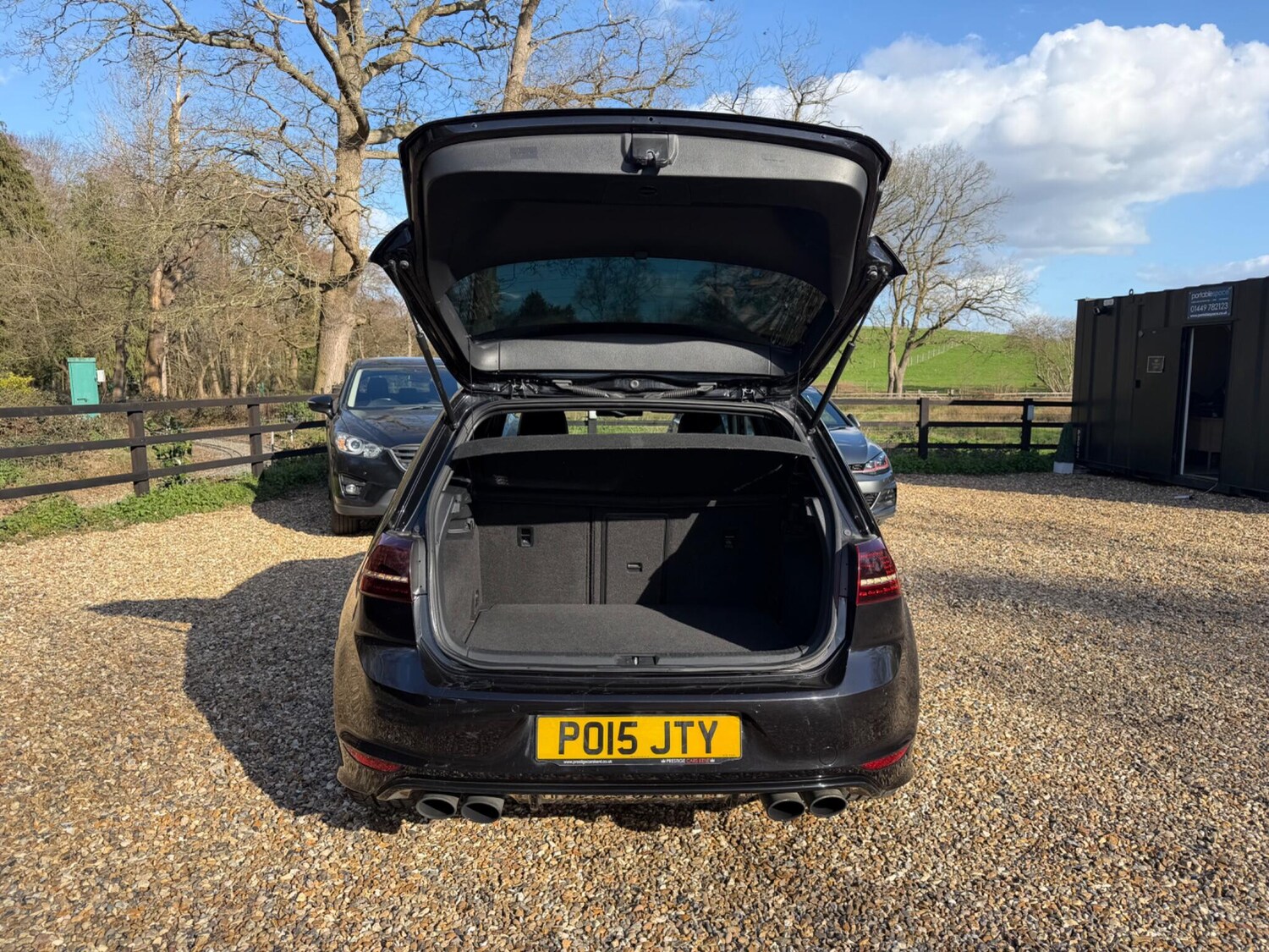 Used Volkswagen Golf 2015 for sale - 77838810: Photo 6