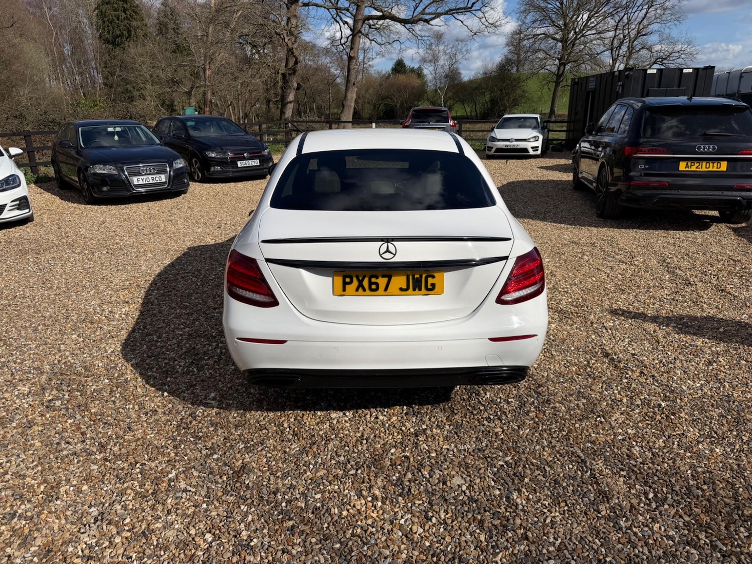 Used Mercedes-Benz E Class 2017 for sale - 77892912: Photo 10