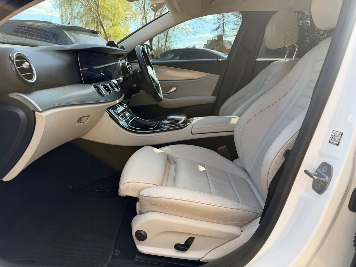 Used Mercedes-Benz E Class 2017 for sale - 77892912: Photo 28