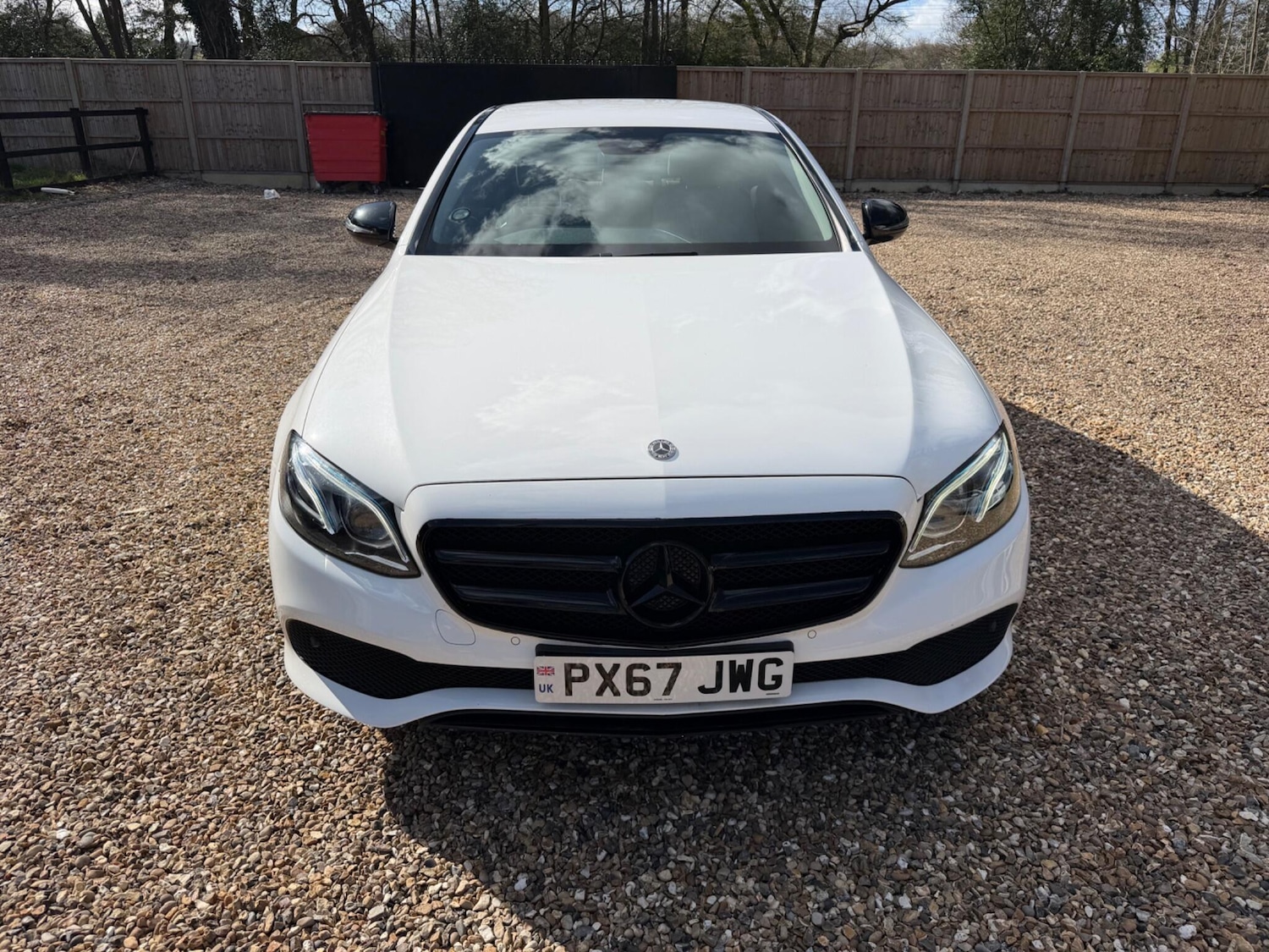 Used Mercedes-Benz E Class 2017 for sale - 77892912: Photo 3