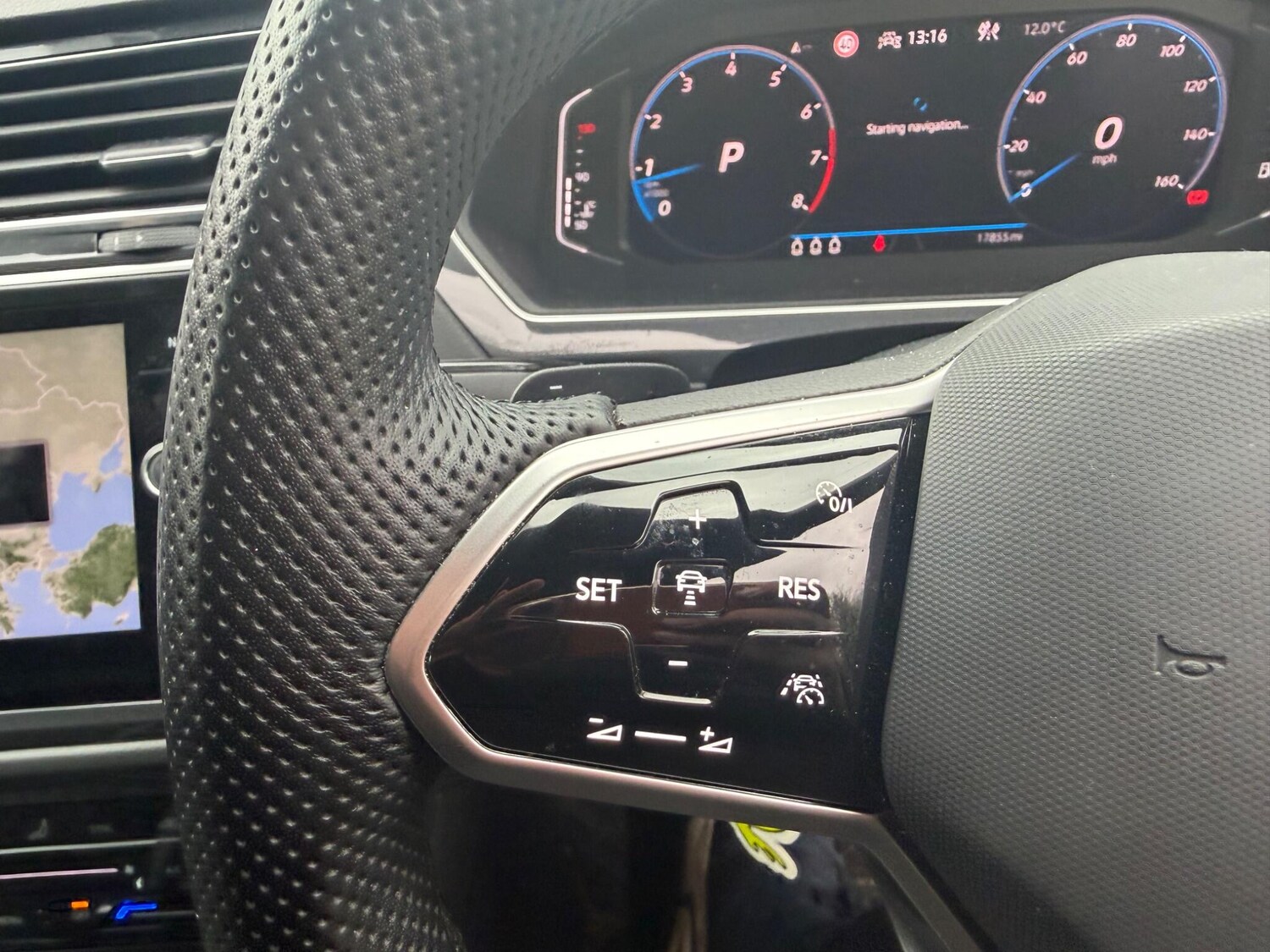 Used Volkswagen Tiguan for sale - 77684090: Photo 9