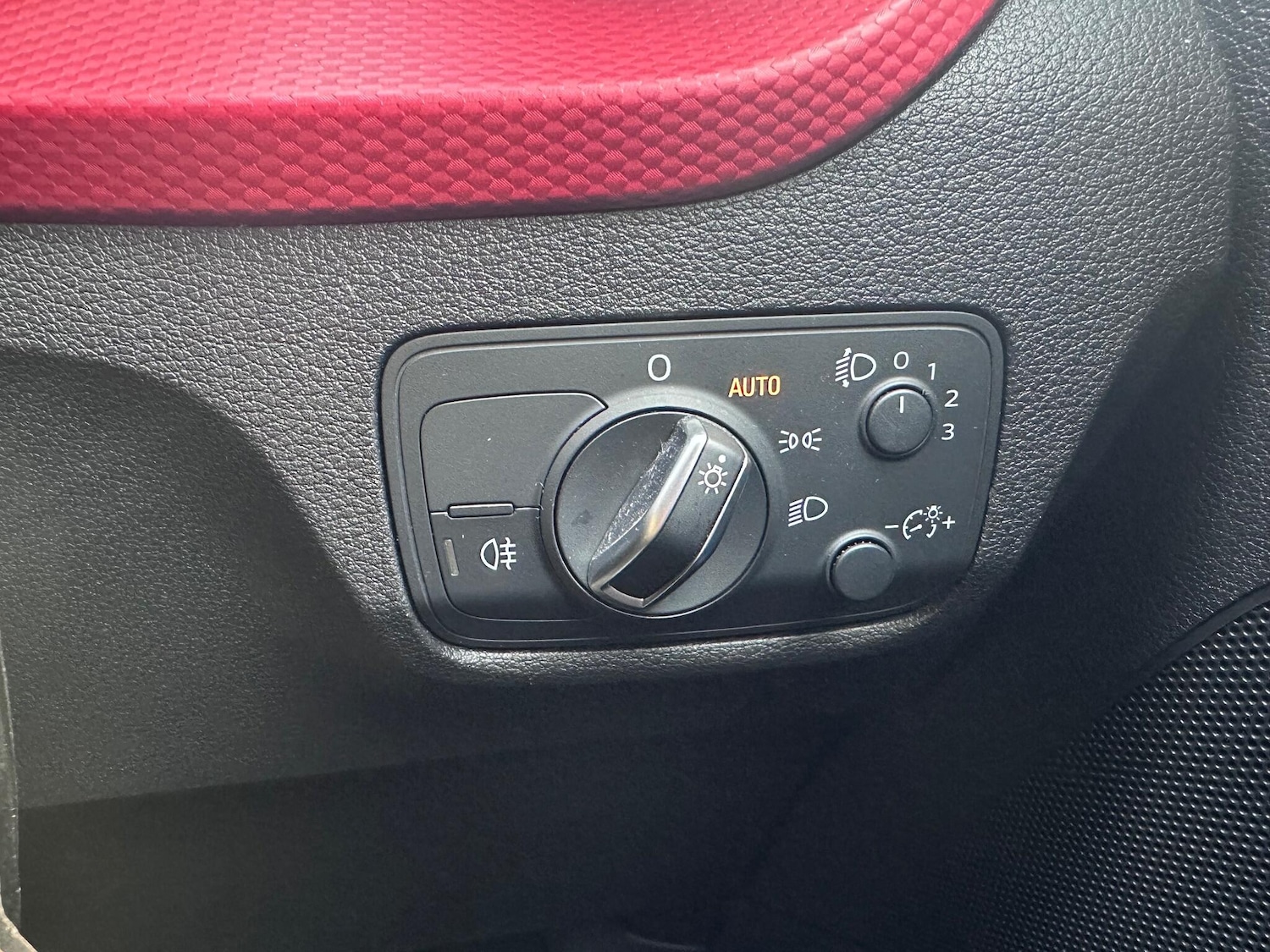 Used Audi Q2 2019 for sale - 76832477: Photo 19