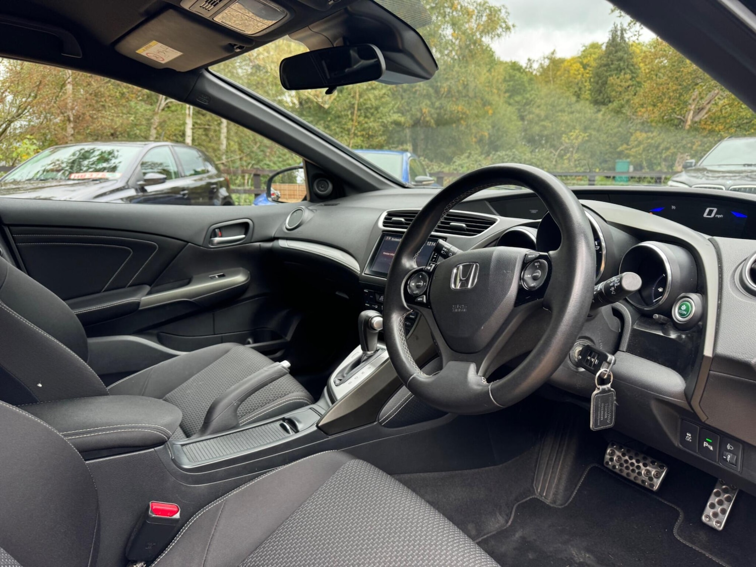 Used Honda Civic 2015 for sale - 76326142: Photo 11