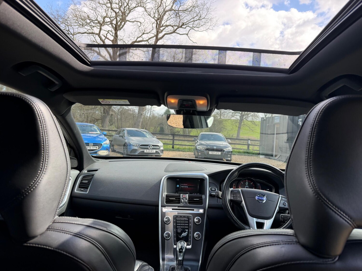 Used Volvo XC60 for sale - 78057666: Photo 11