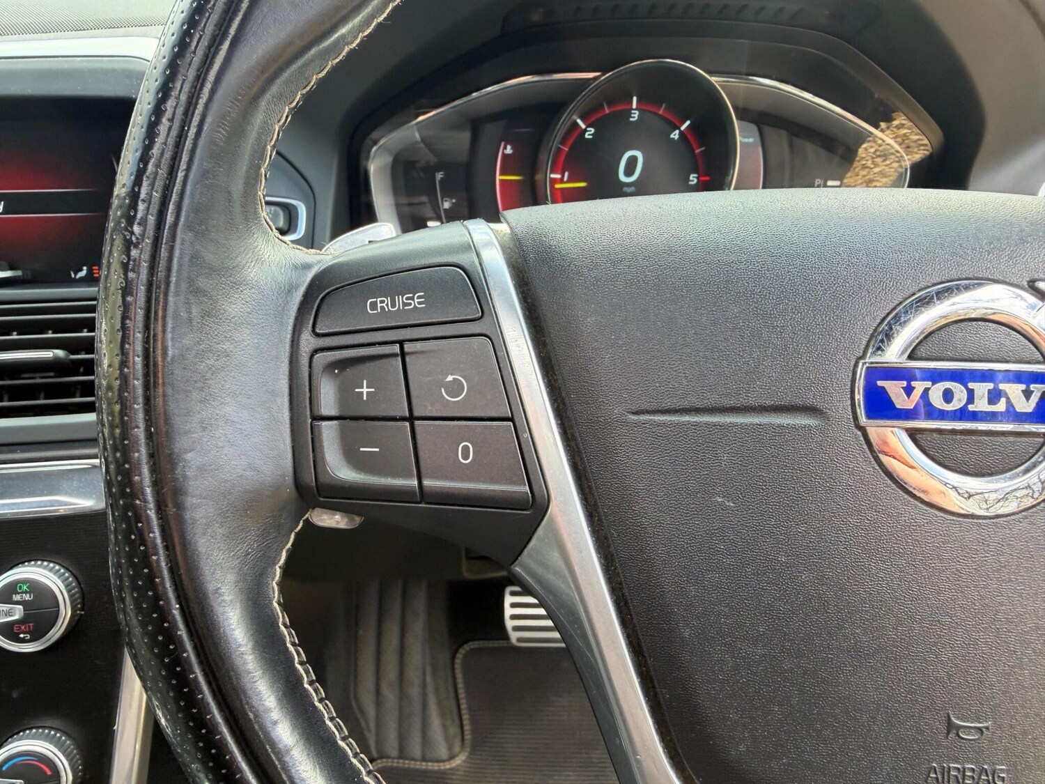 Used Volvo XC60 for sale - 78057666: Photo 18