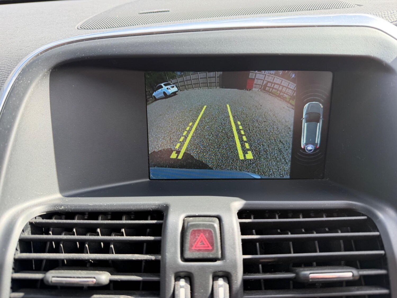 Used Volvo XC60 for sale - 78057666: Photo 25