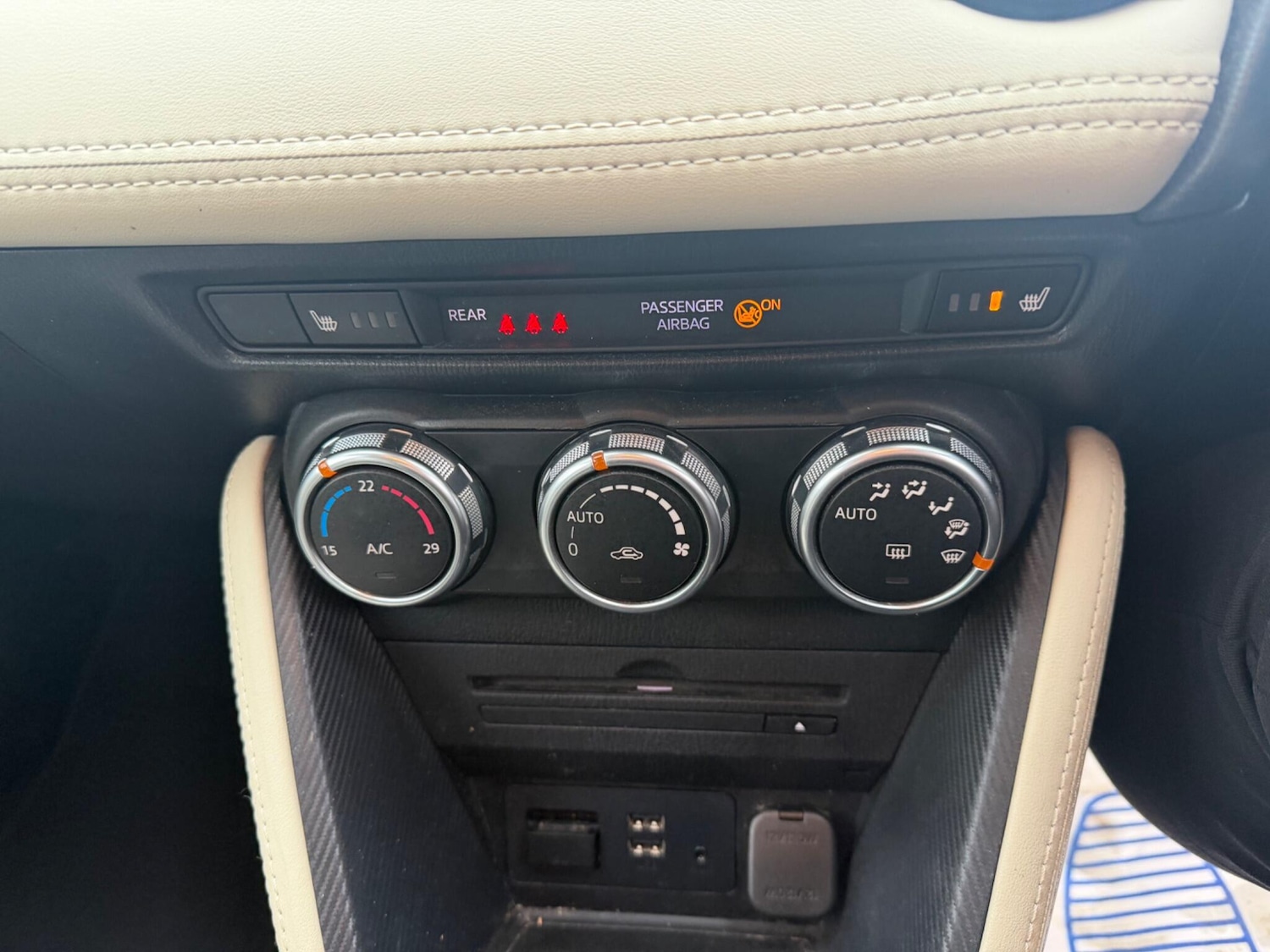 Used Mazda Mazda2 2016 for sale - 77468123: Photo 19