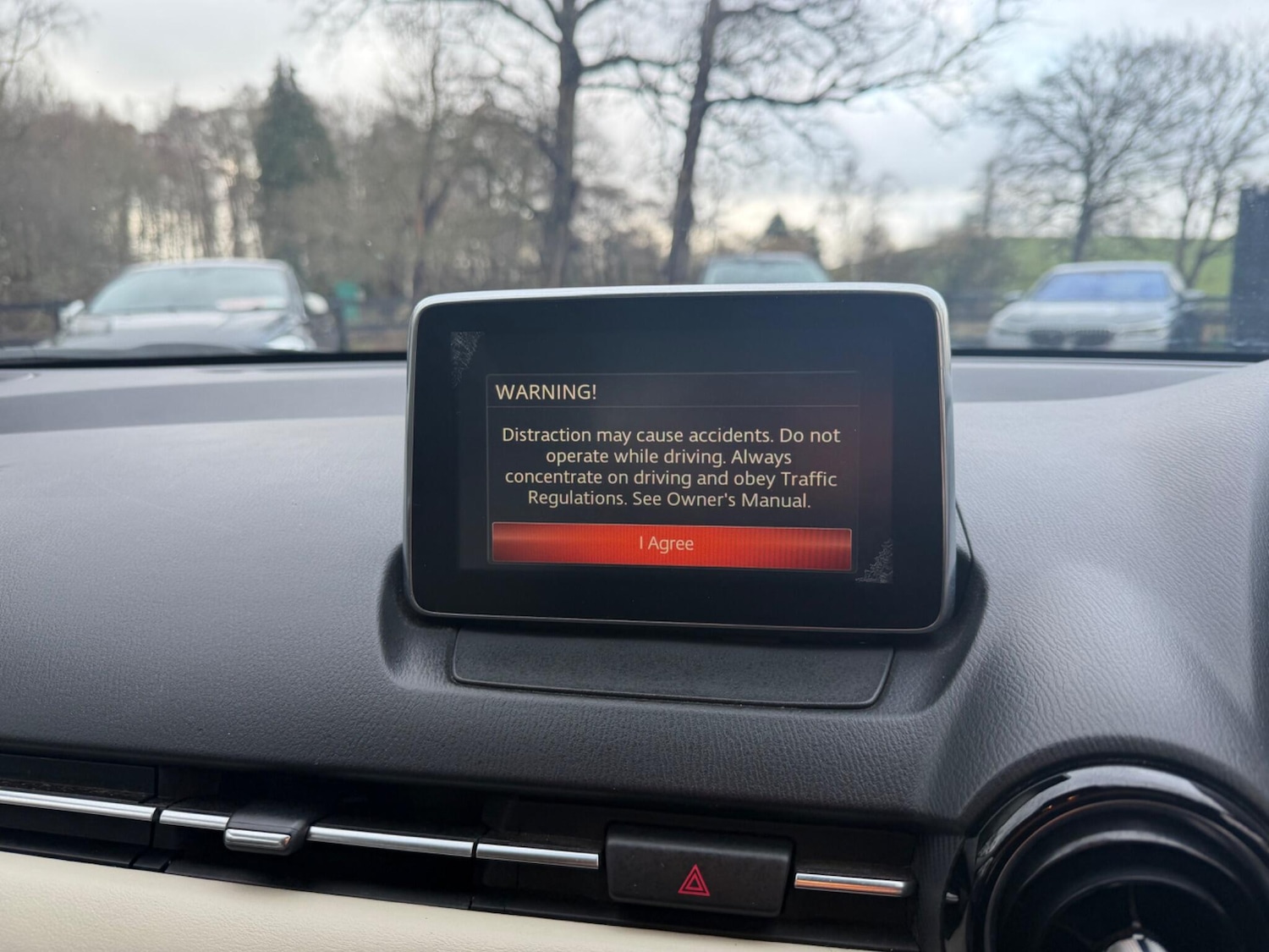 Used Mazda Mazda2 2016 for sale - 77468123: Photo 27