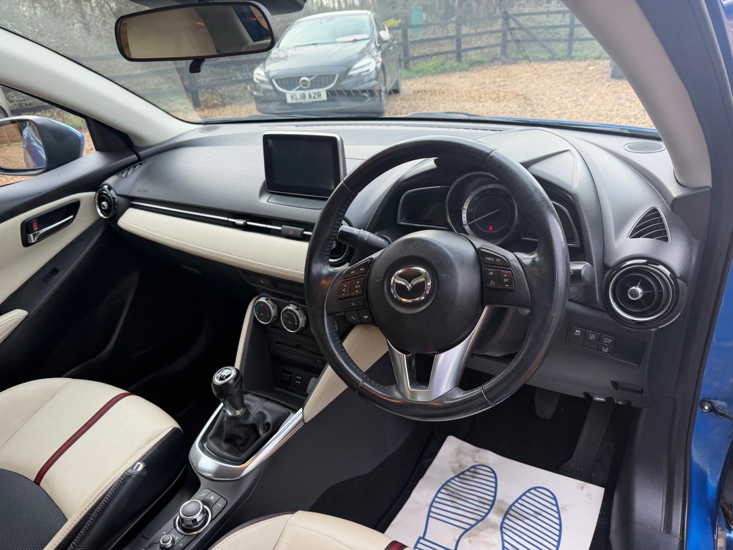 Used Mazda Mazda2 2016 for sale - 77468123: Photo 35