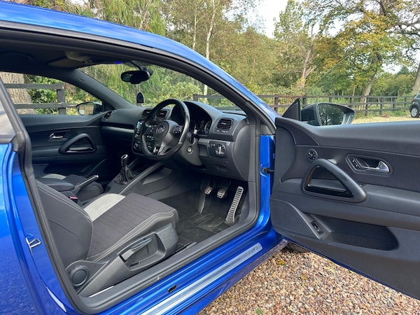 Used Volkswagen Scirocco 2010 for sale - 76189329: Photo 15