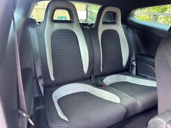 Used Volkswagen Scirocco 2010 for sale - 76189329: Photo 18