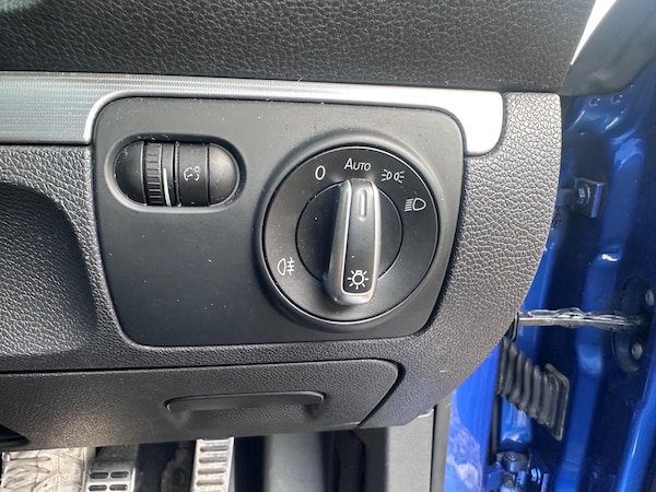 Used Volkswagen Scirocco 2010 for sale - 76189329: Photo 19