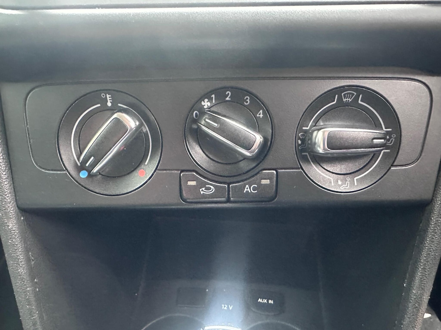 Used Volkswagen Polo 2014 for sale - 76823625: Photo 21