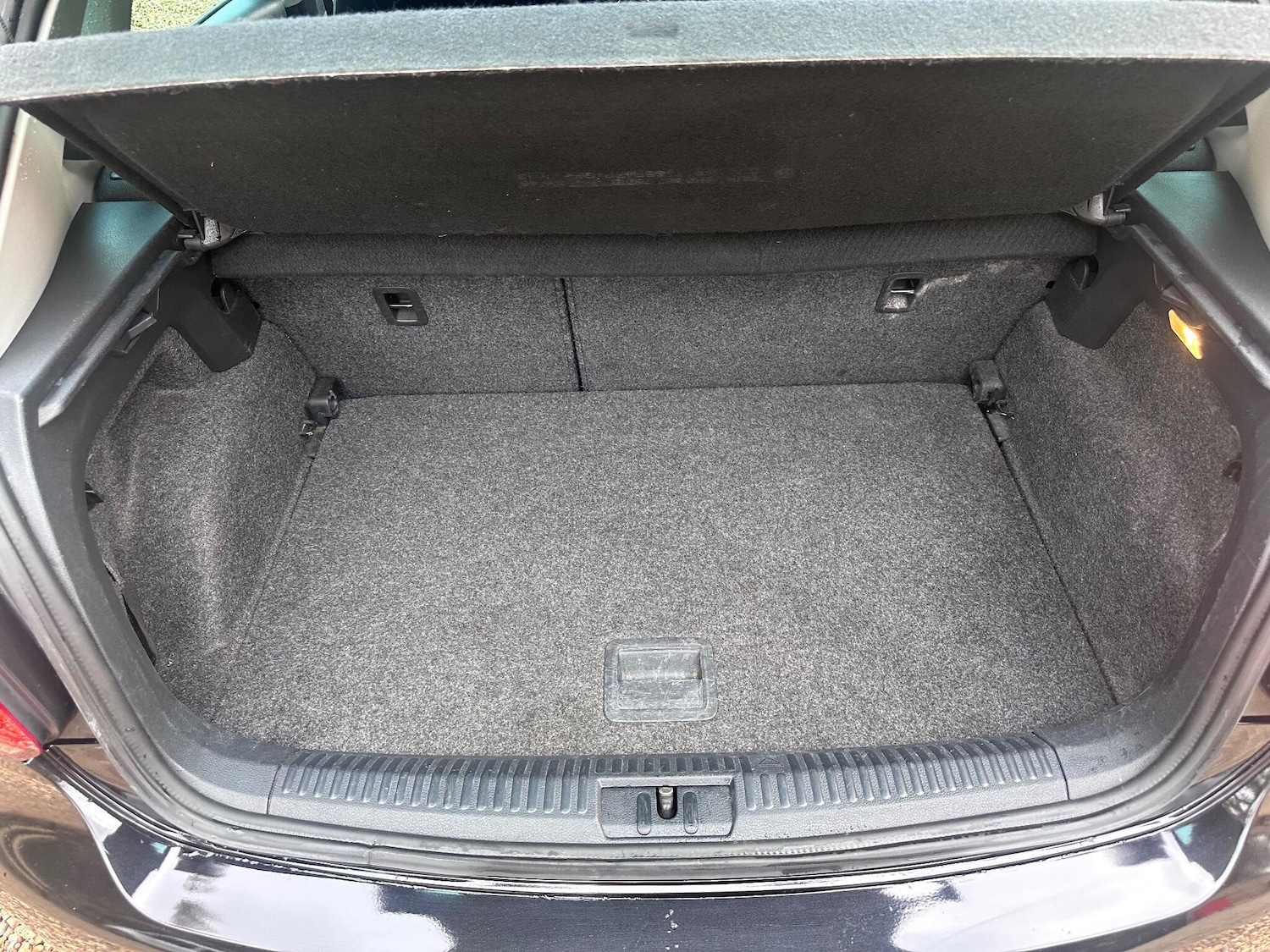 Used Volkswagen Polo 2014 for sale - 76823625: Photo 30