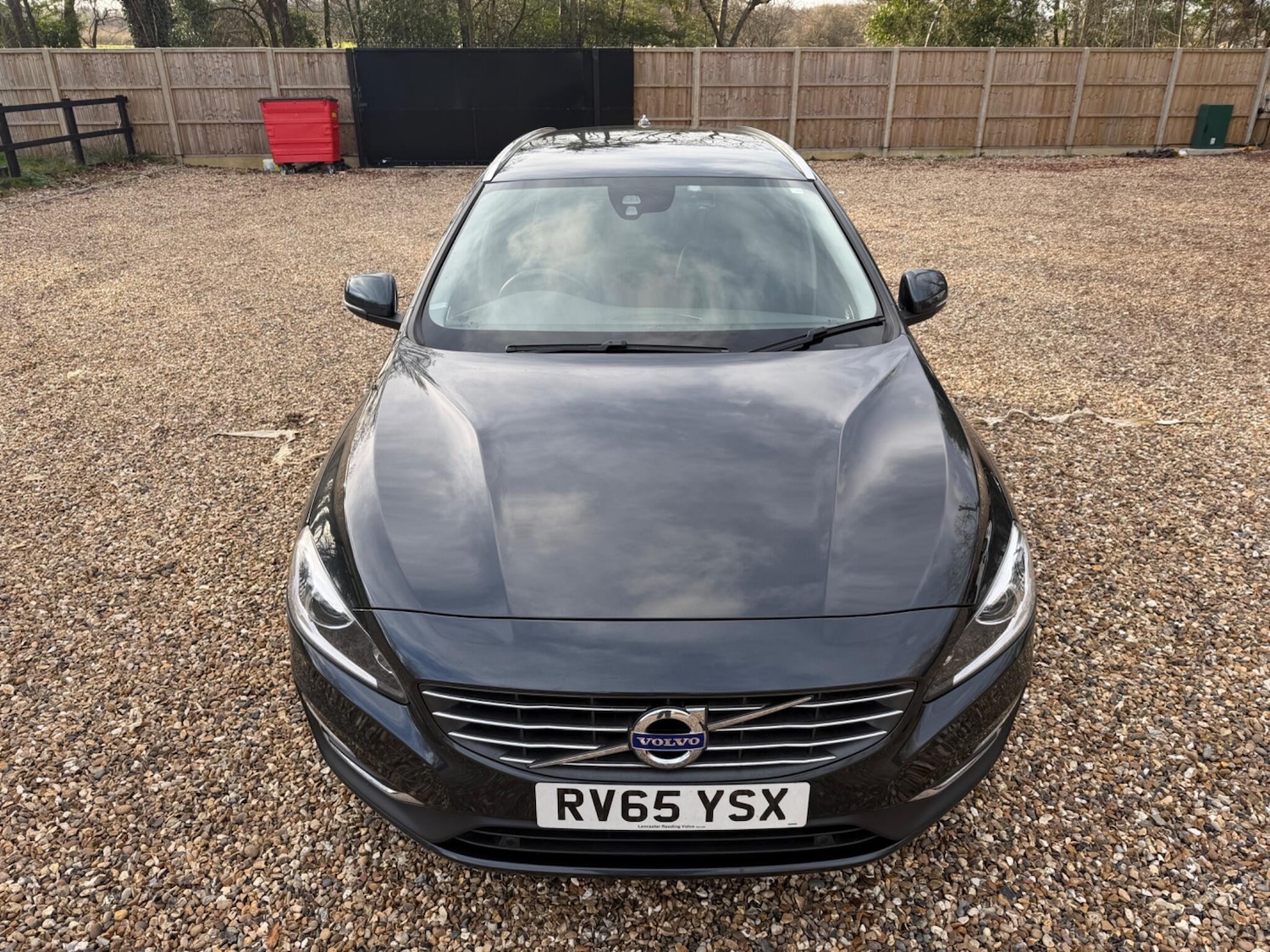 Used Volvo V60 for sale - 77315184: Photo 2