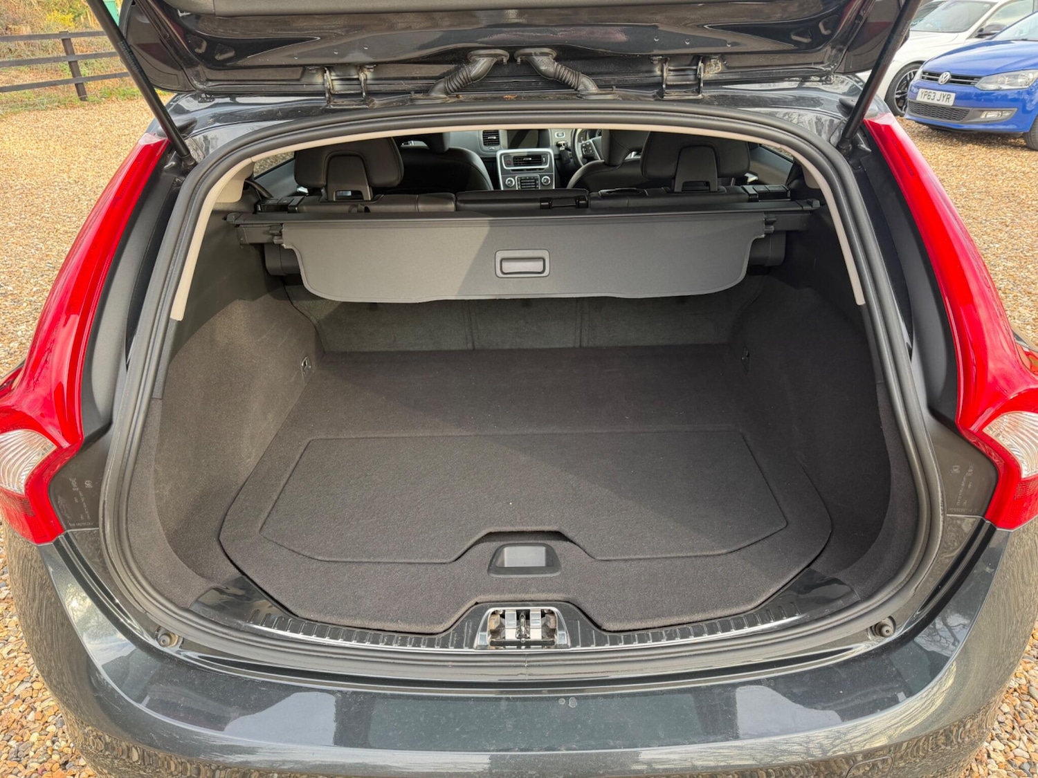 Used Volvo V60 for sale - 77315184: Photo 29