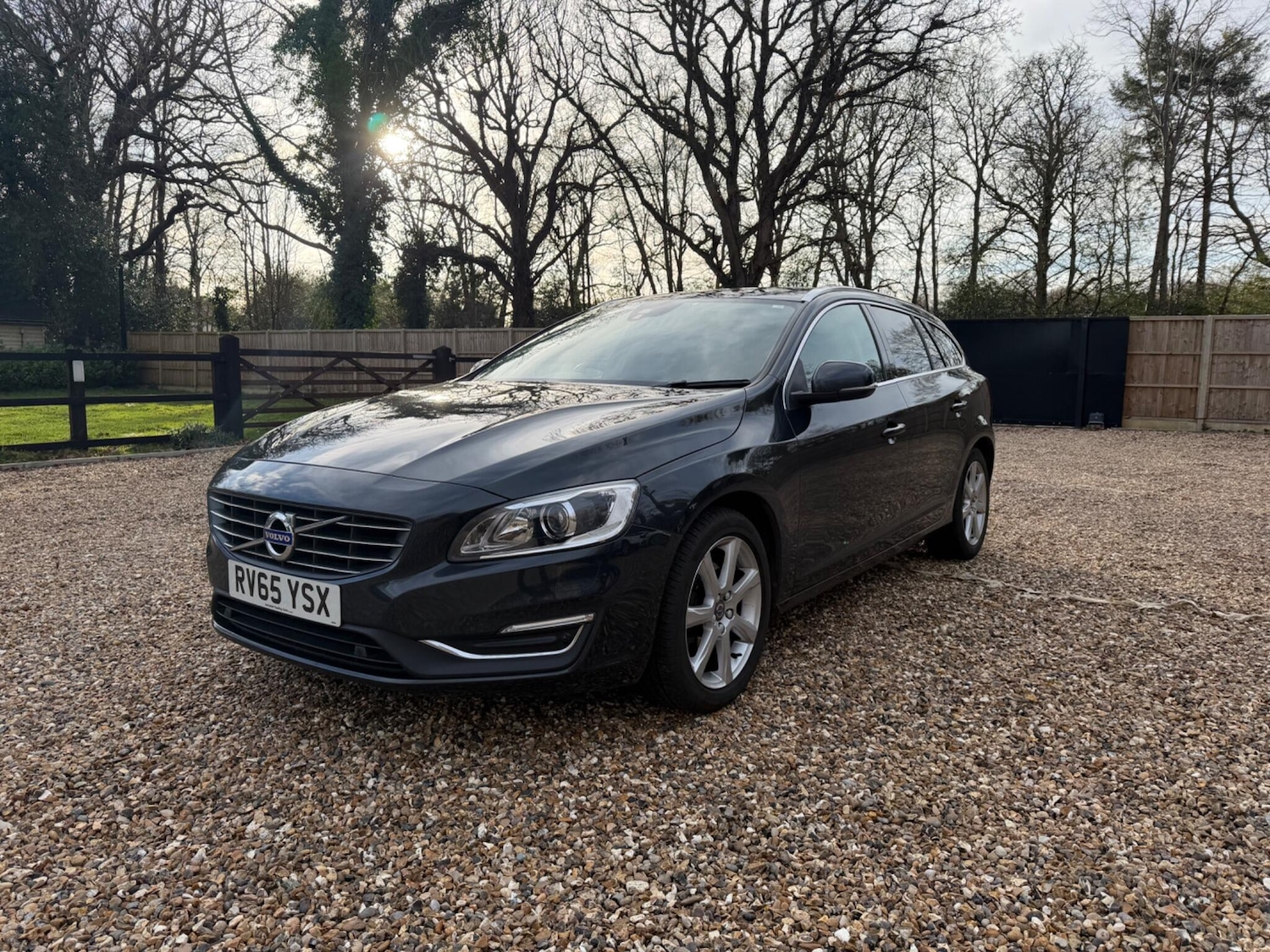 Used Volvo V60 for sale - 77315184: Photo 3