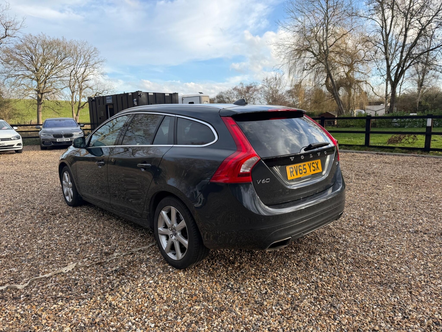 Used Volvo V60 for sale - 77315184: Photo 4