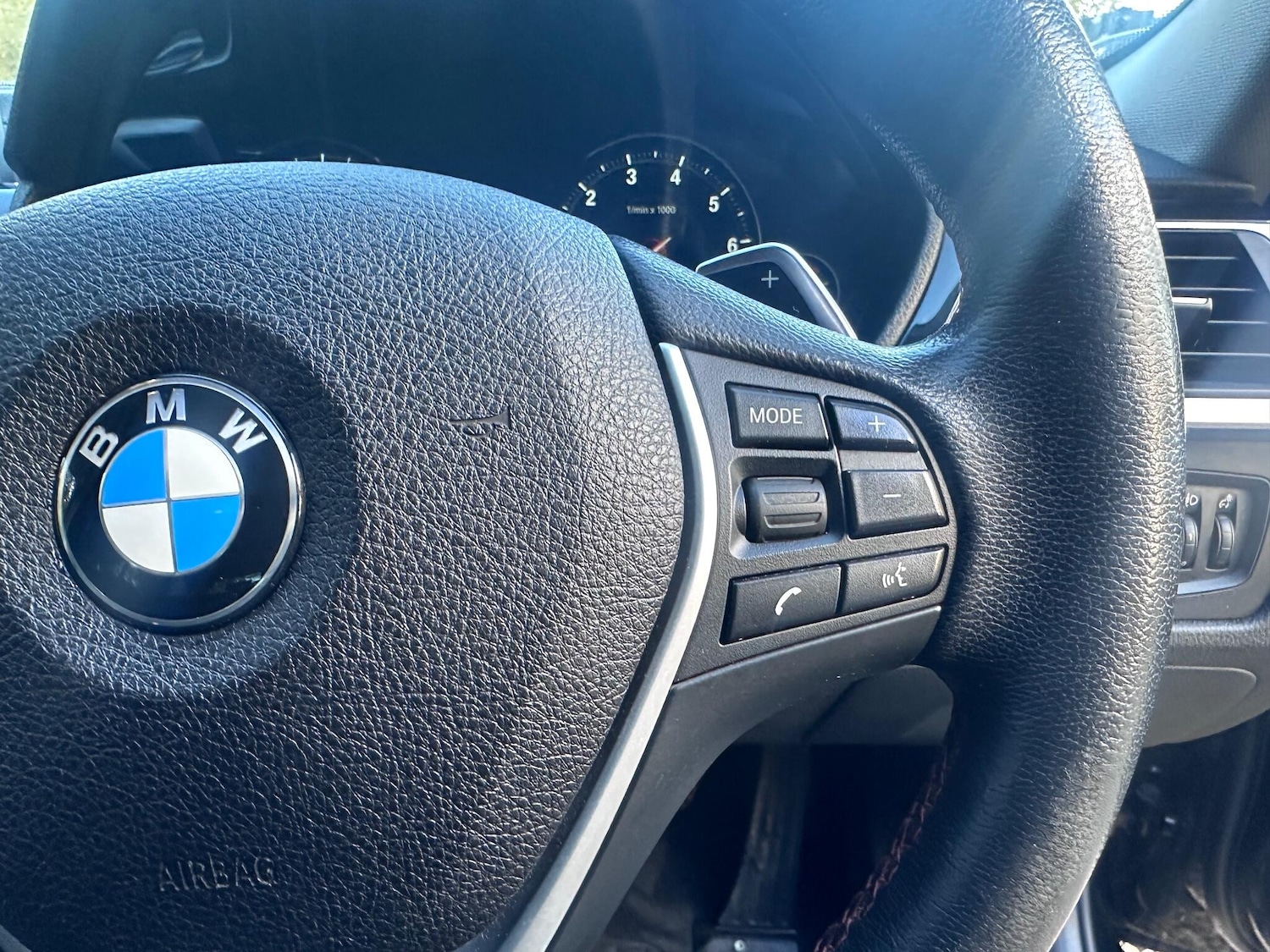 Used BMW 3 Series 2019 for sale - 76521744: Photo 21
