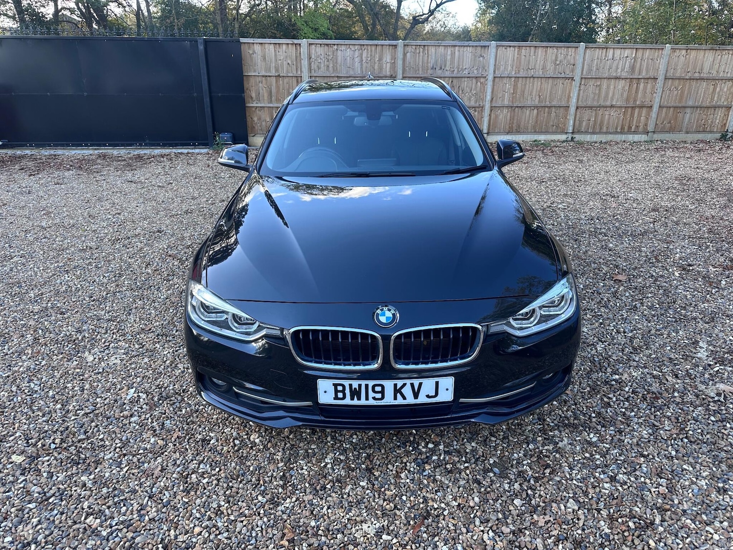 Used BMW 3 Series 2019 for sale - 76521744: Photo 3
