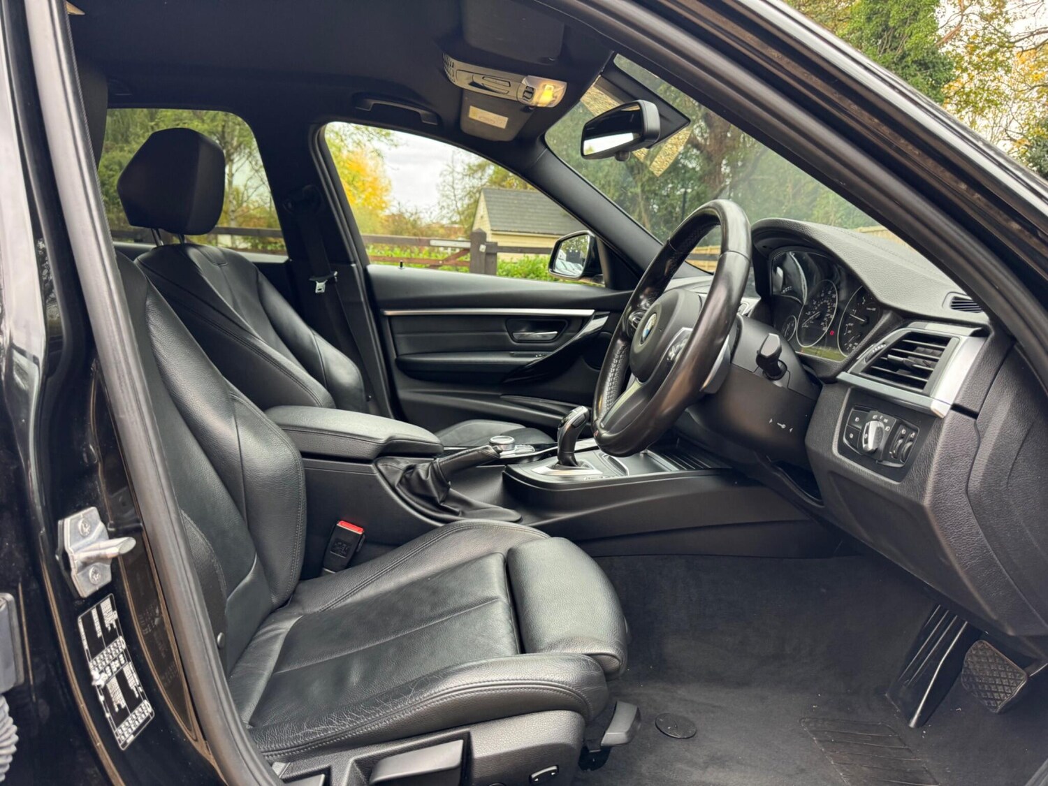 Used BMW 3 Series 2018 for sale - 76399017: Photo 15