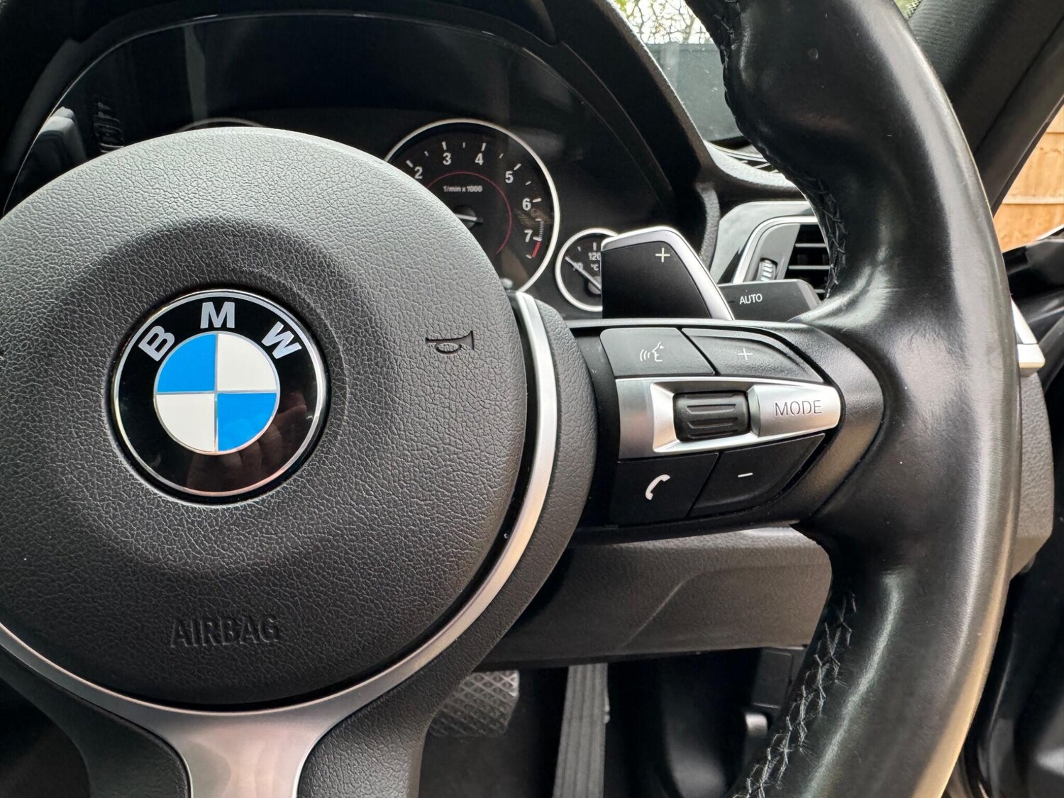 Used BMW 3 Series 2018 for sale - 76399017: Photo 27