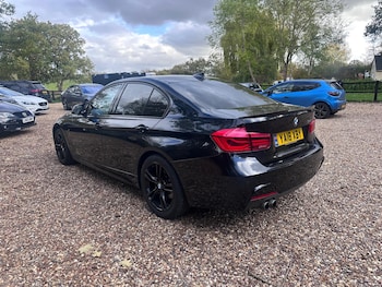 Used BMW 3 Series 2018 for sale - 76399017: Photo