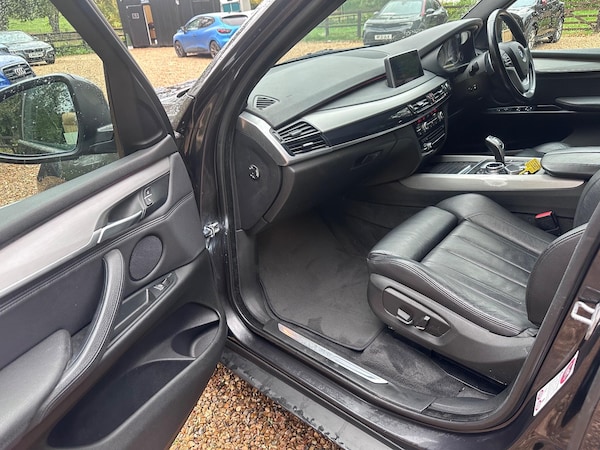 Used BMW X5 2014 for sale - 76259403: Photo 37