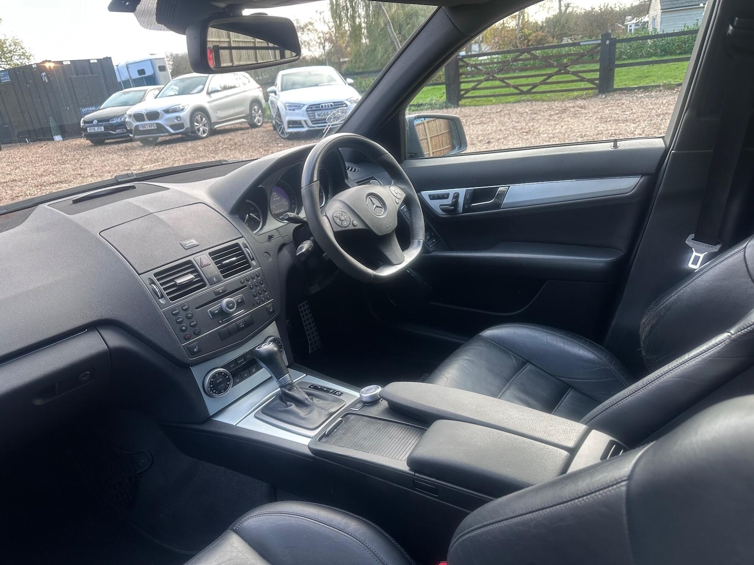 Used Mercedes-Benz C Class 2011 for sale - 76645151: Photo 14